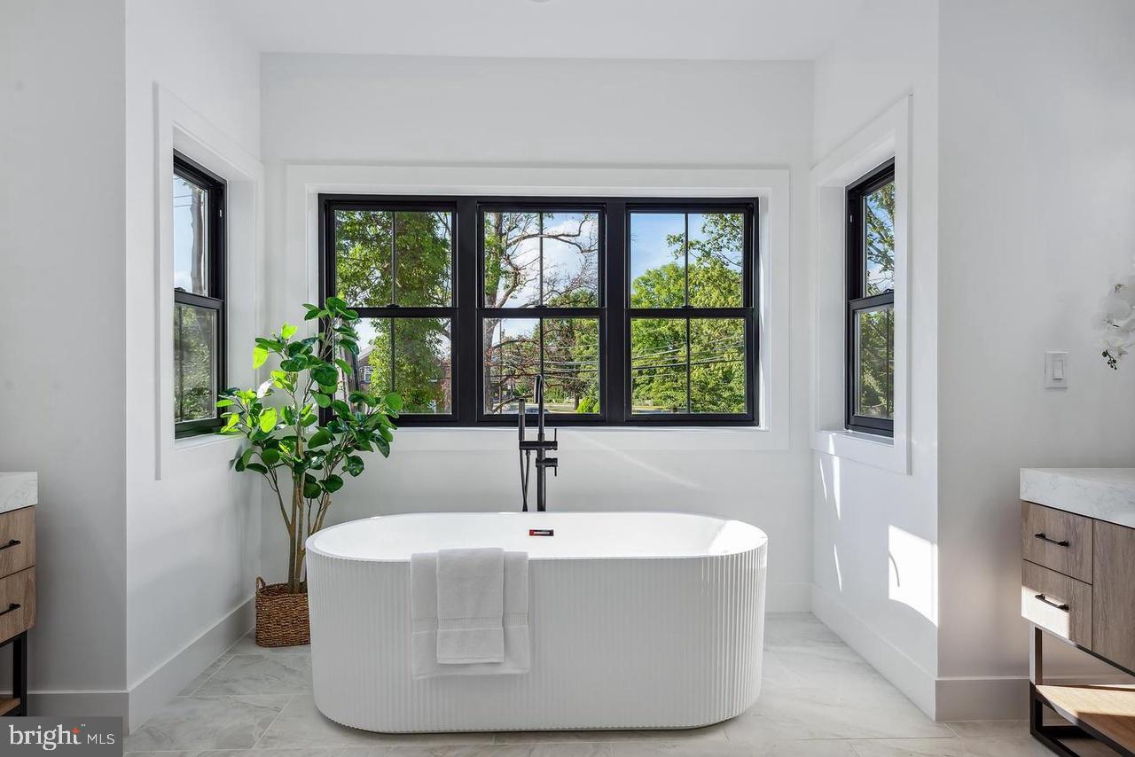 BRADMOOR - Residential