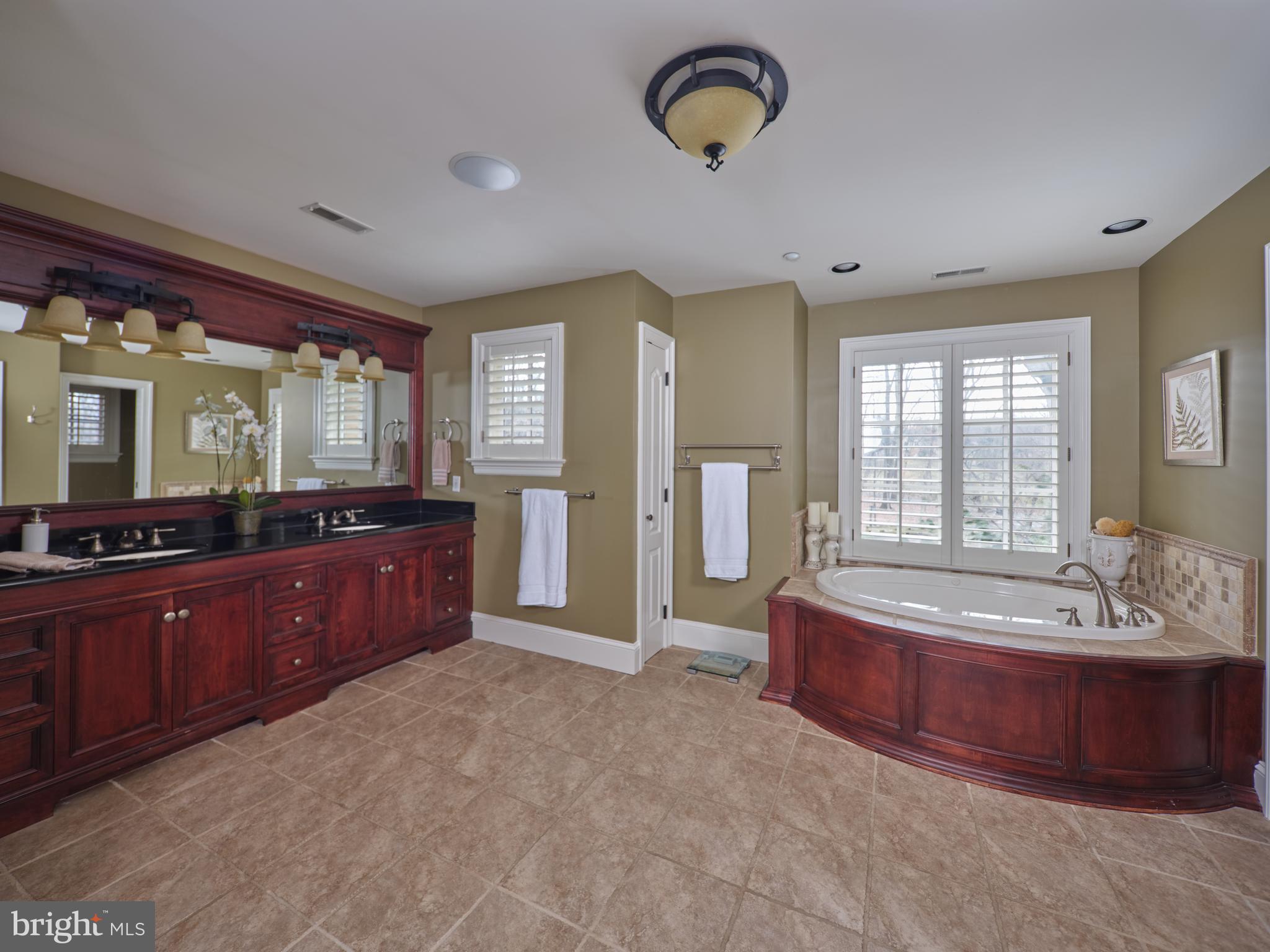 STONEYMEAD - Residential