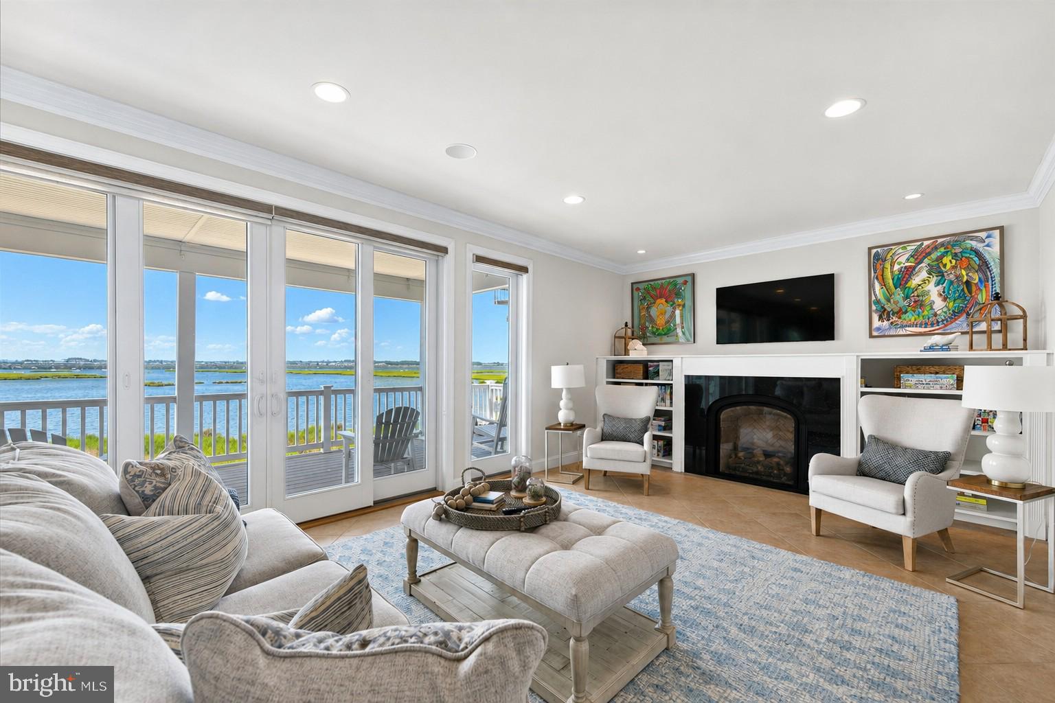 SEATOWNE - Residential