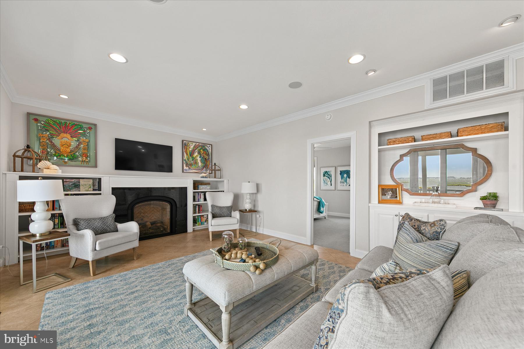 SEATOWNE - Residential