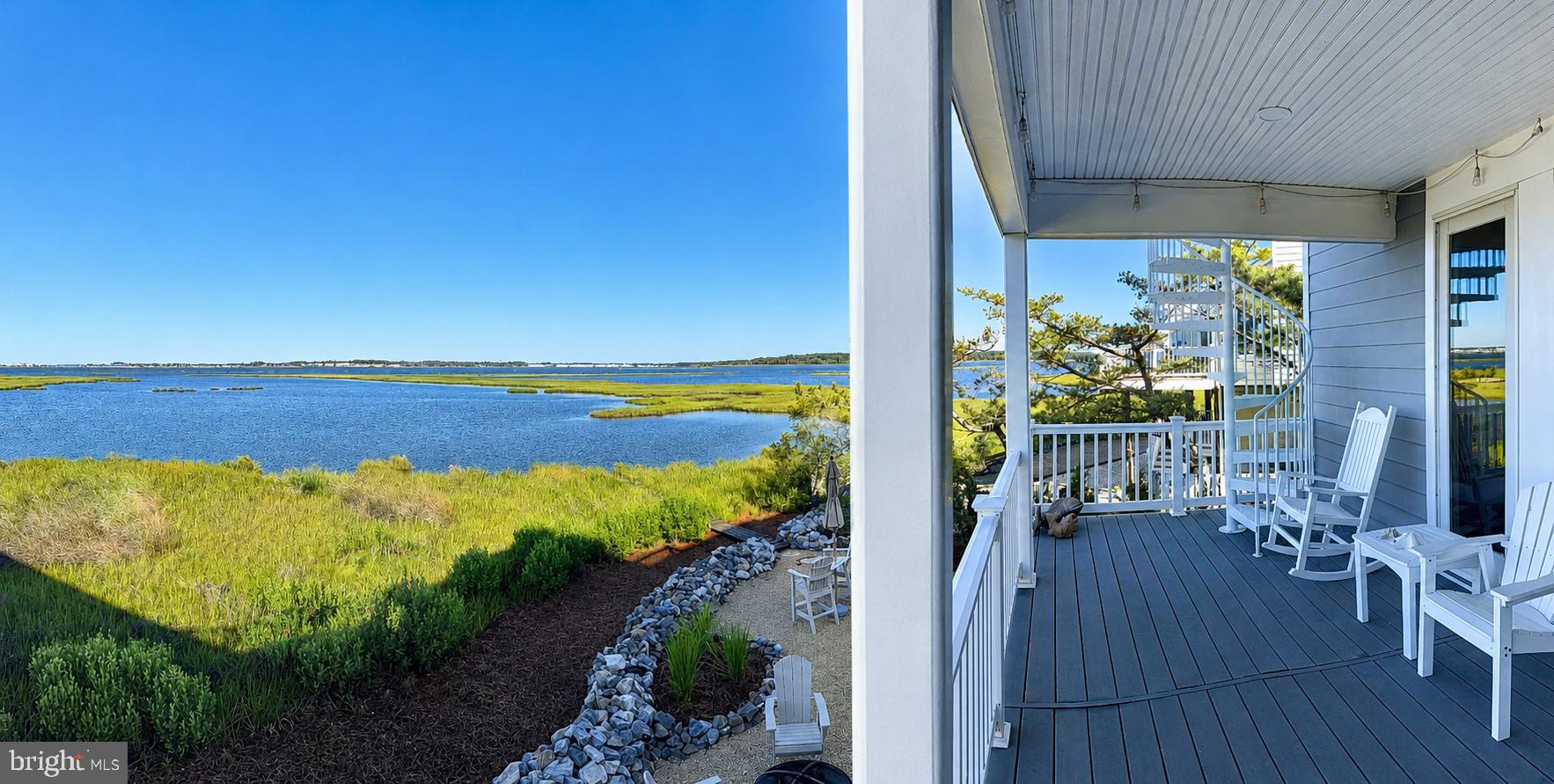 SEATOWNE - Residential