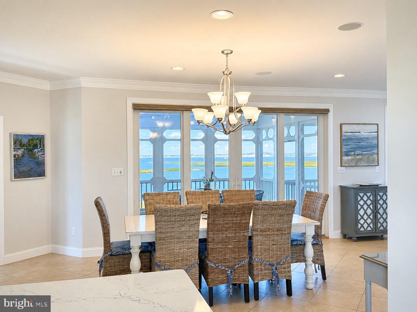 SEATOWNE - Residential