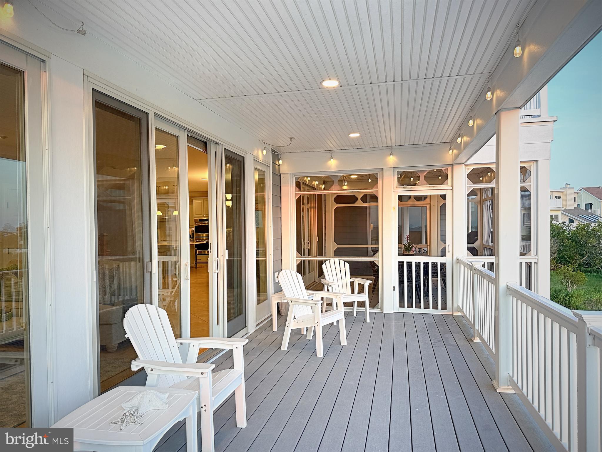 SEATOWNE - Residential