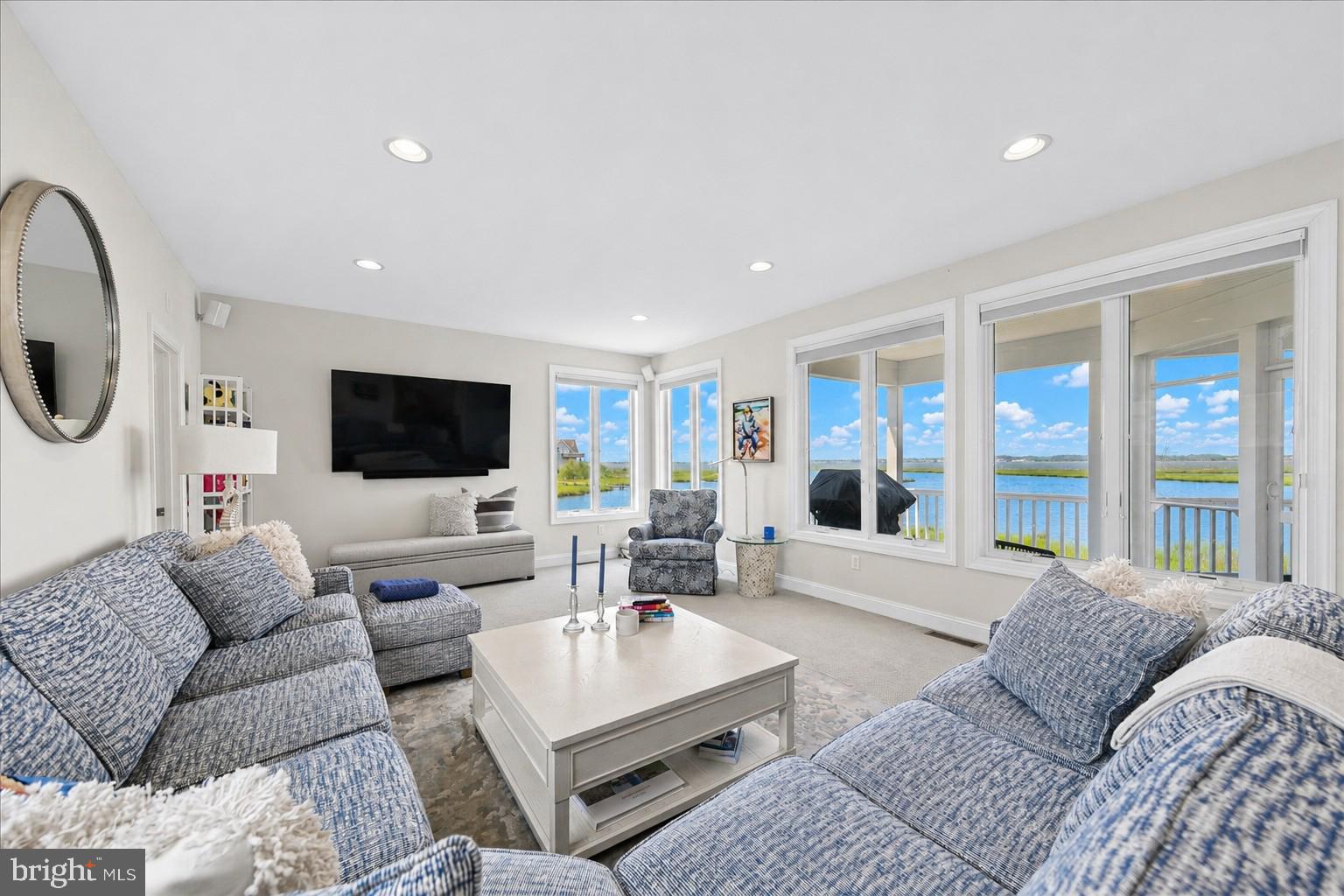 SEATOWNE - Residential