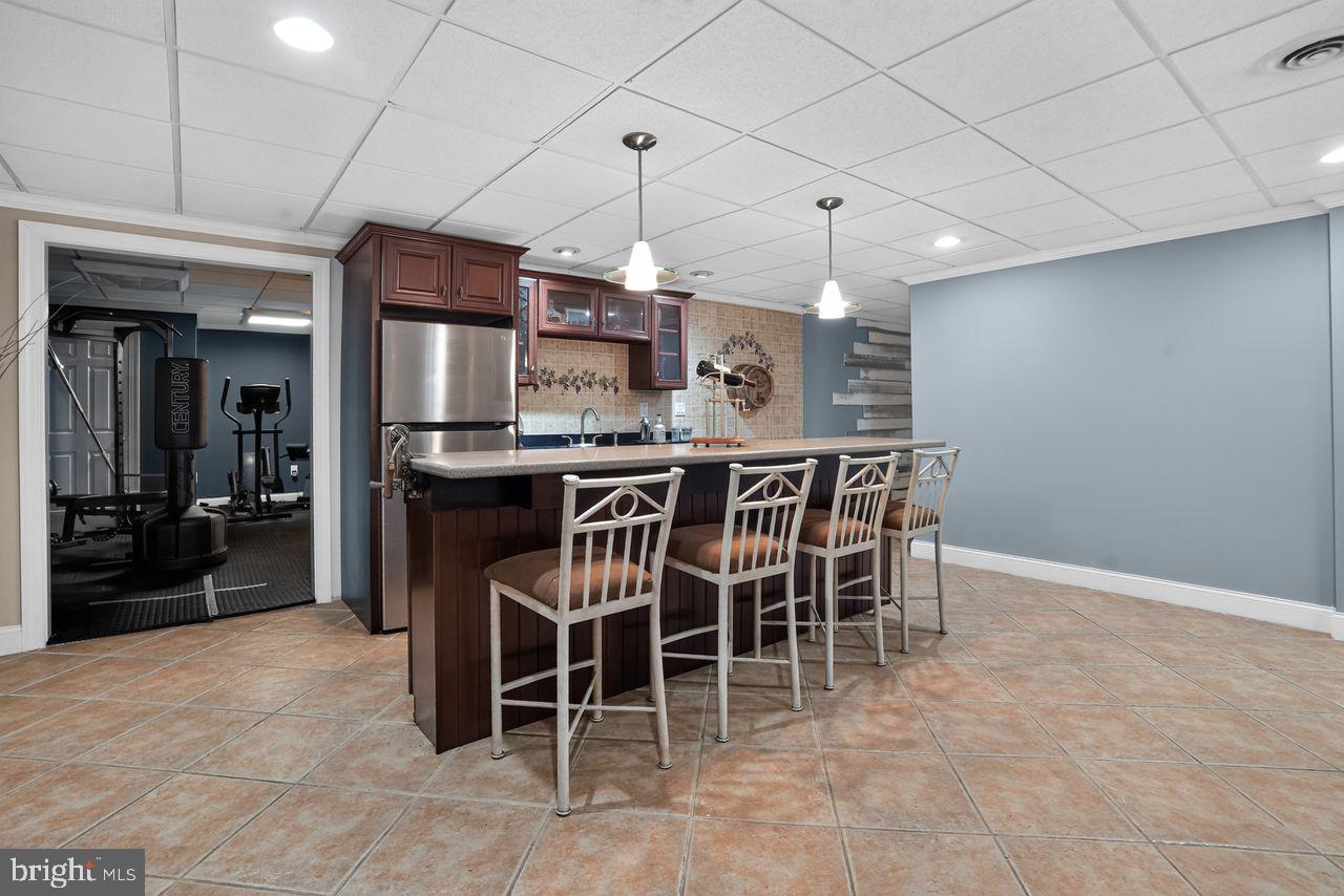 CHANTILLY FARM - Residential