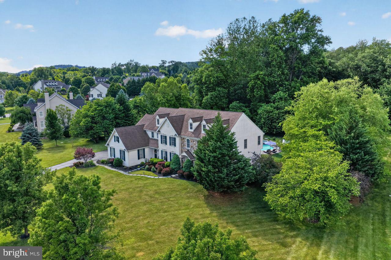 CHANTILLY FARM - Residential