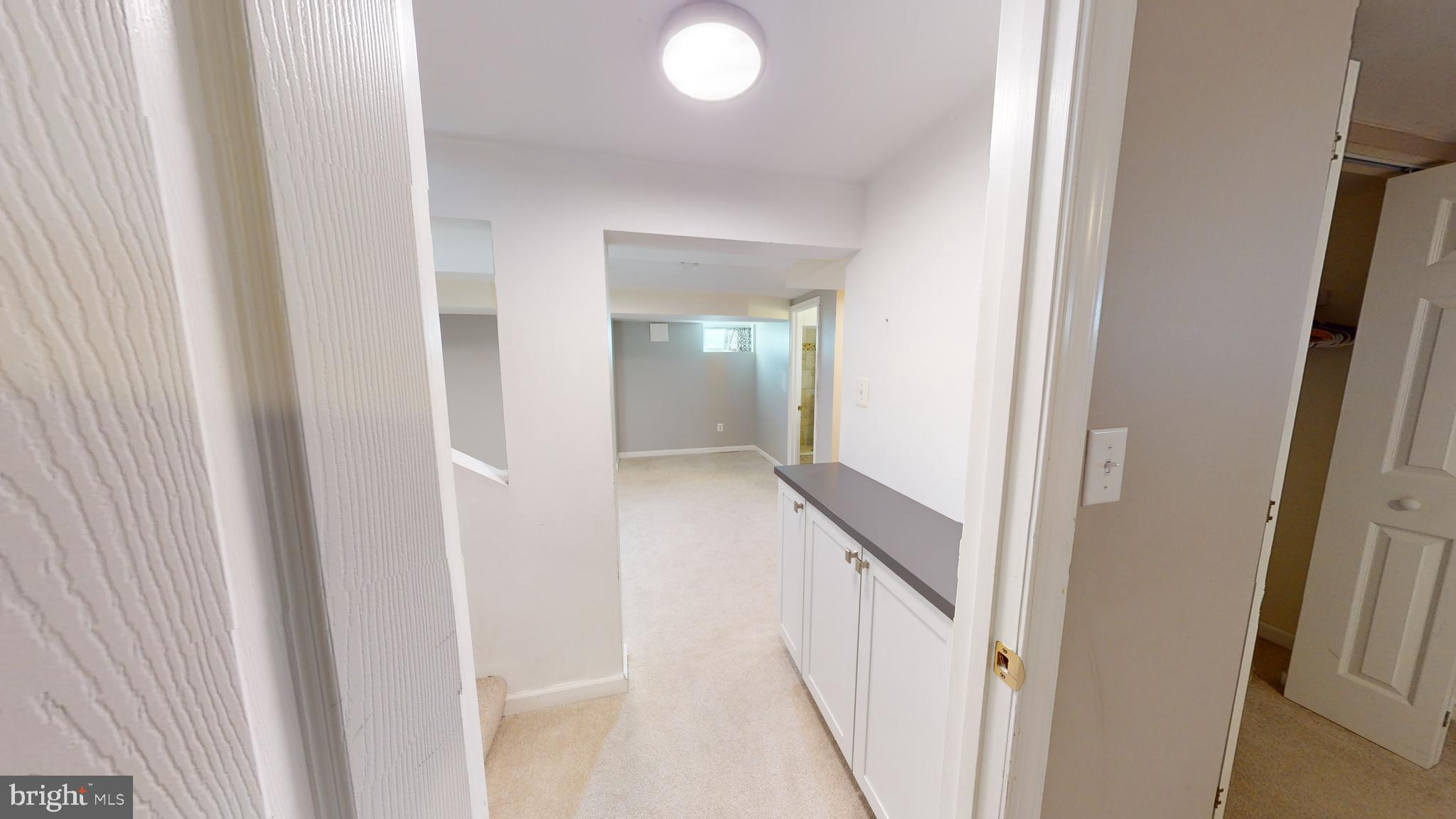 GREGORY HEIGHTS - Residential Lease