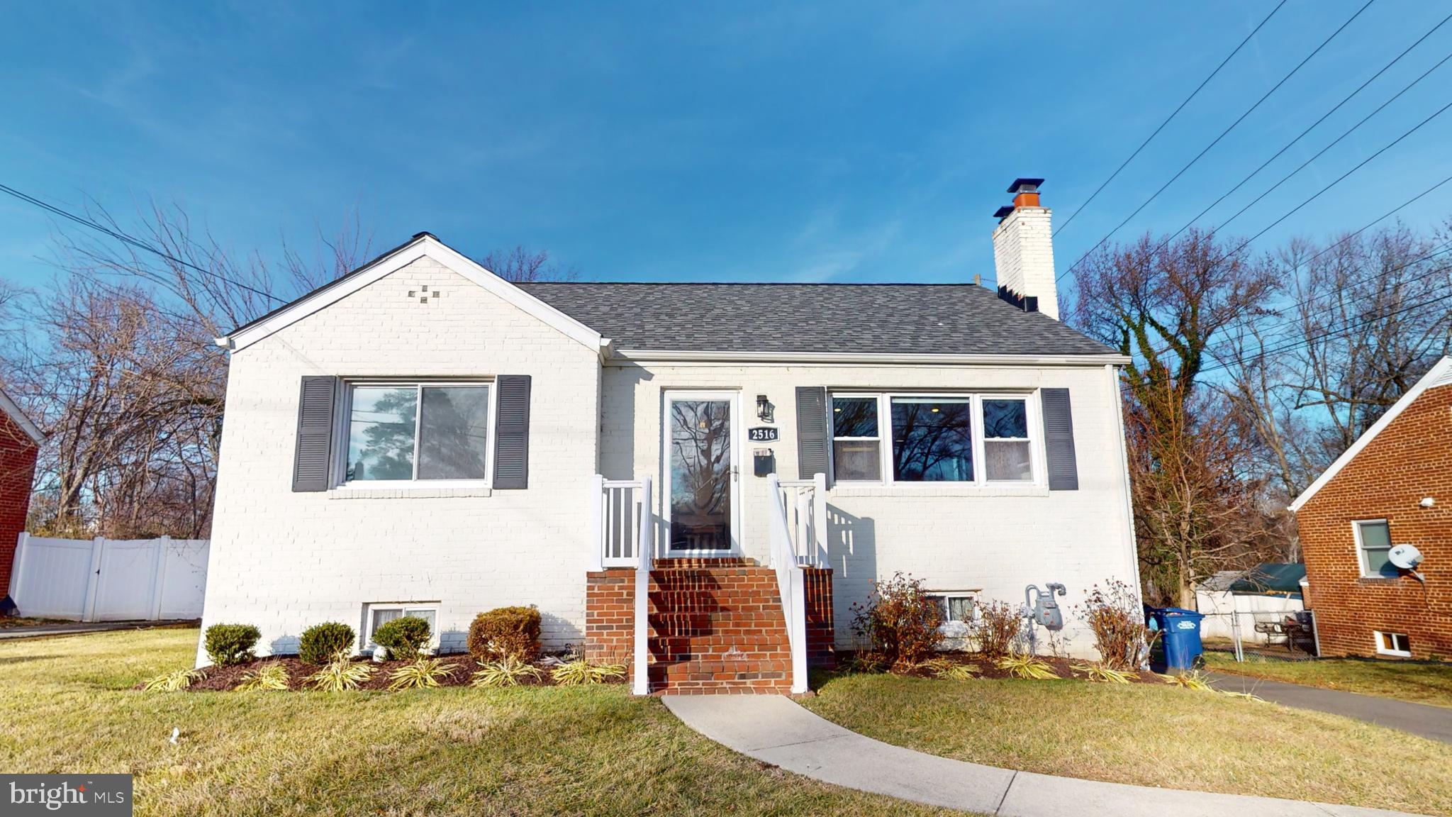 Check out the 3D Virtual Tour! Light Filled 4BR 2BTH level Detached Available Immediately! 2565SQFT! Hardwood Floors throughout Entry Level. Kitchen Boosts Granite Countertops, Stainless Steel Appliances & Breakfast bar. Three Main Level Bedrooms plus Huge Upstairs Bedroom. Fully Finished Walkout Basement with Large Family Room with Office  Nook and Two Bonus Rooms. Tons of Closet Space throughout. Two Updated Full Baths. Beautifully Fenced Yard with Large Deck.  Massive Driveway.  Brand new roof in 2019. Easy Commute to DC or Ron Reagan Airport via scenic GW Parkway. Just 1.5 miles to Huntington Metro Station.