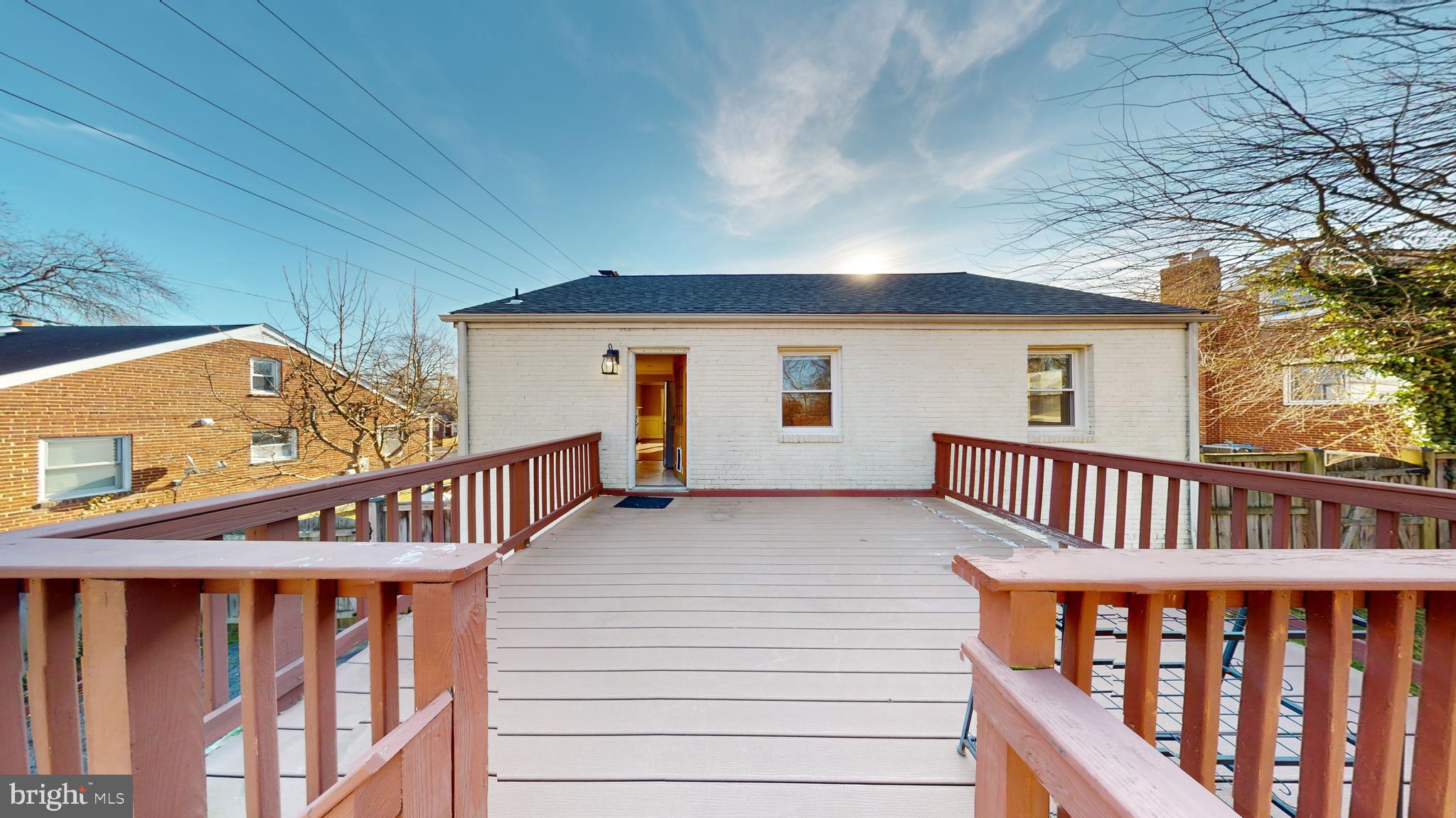 GREGORY HEIGHTS - Residential Lease