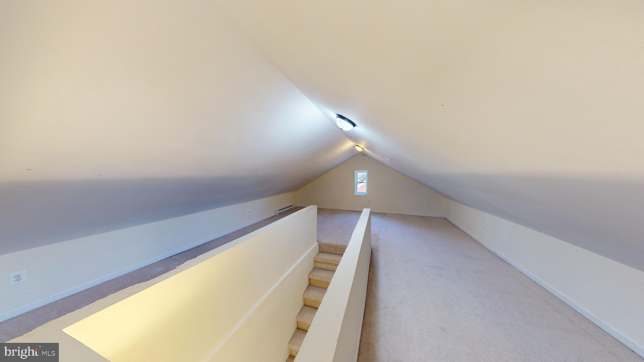 GREGORY HEIGHTS - Residential Lease