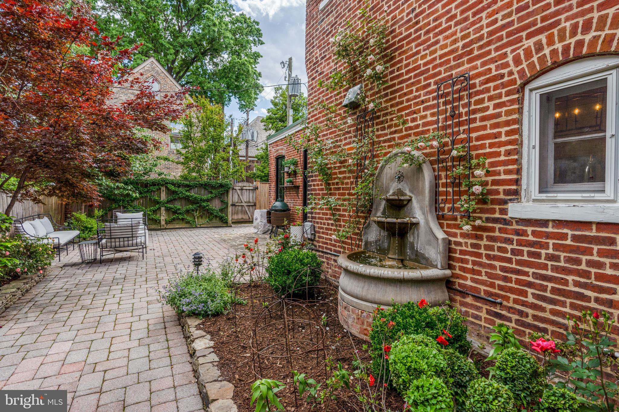 OLD TOWN - Residential