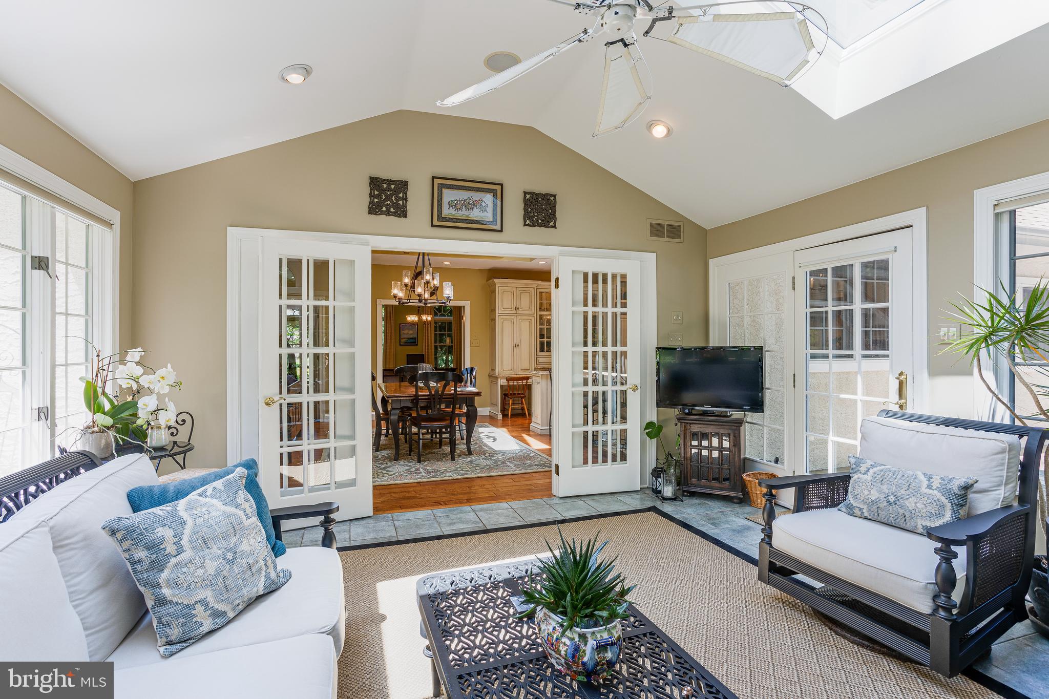 SPRINGTON CHASE - Residential