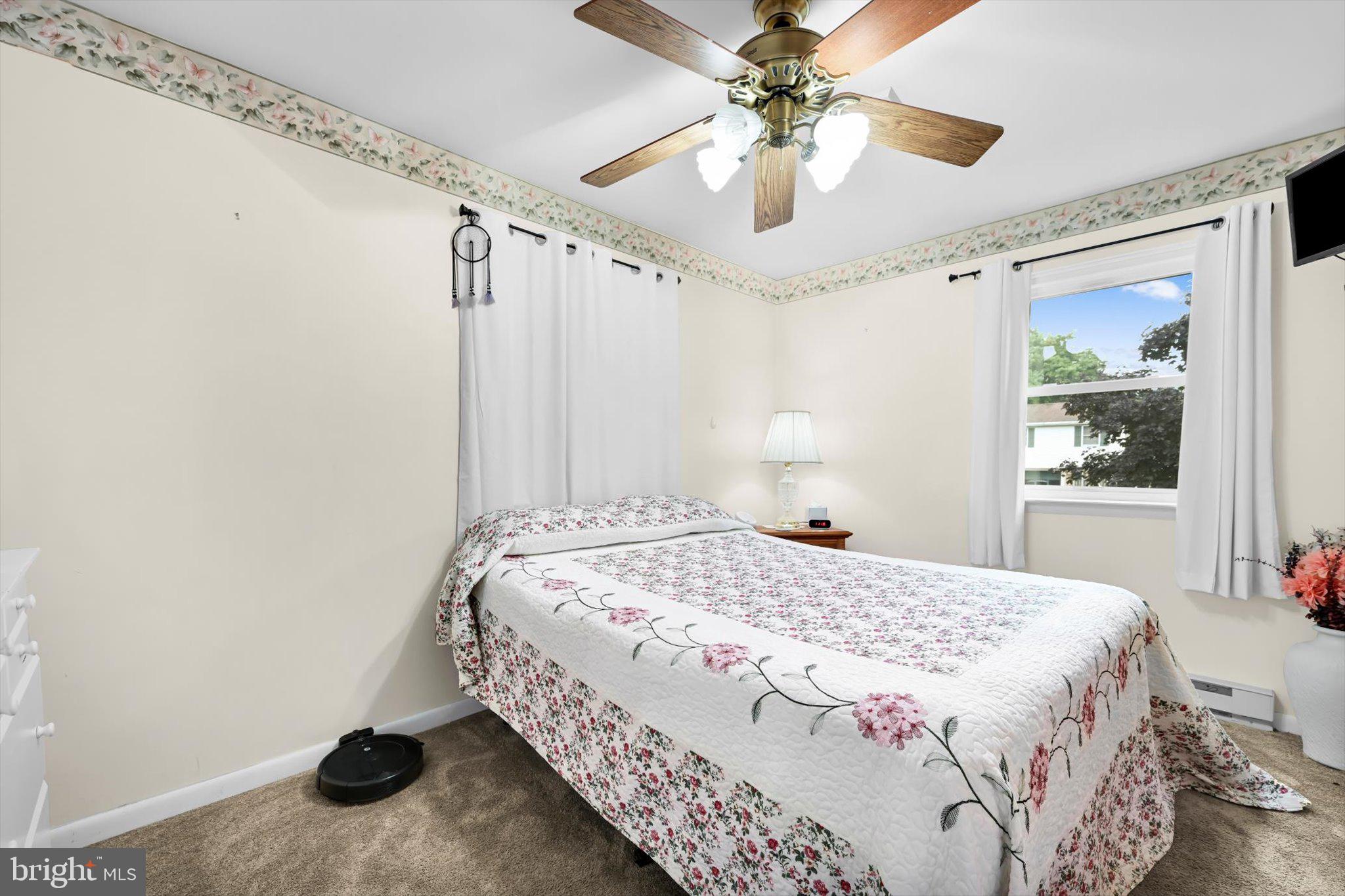 CHARMING DALE - Residential
