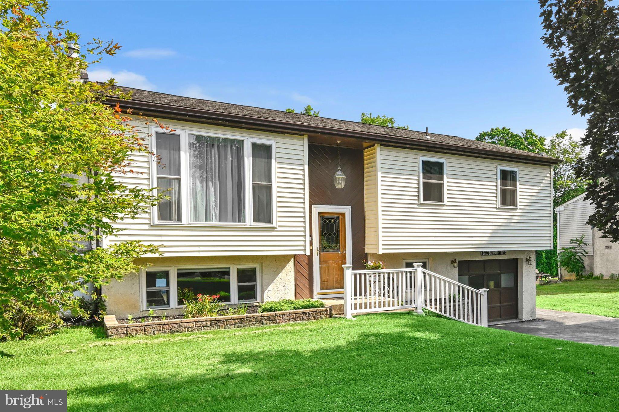 CHARMING DALE - Residential