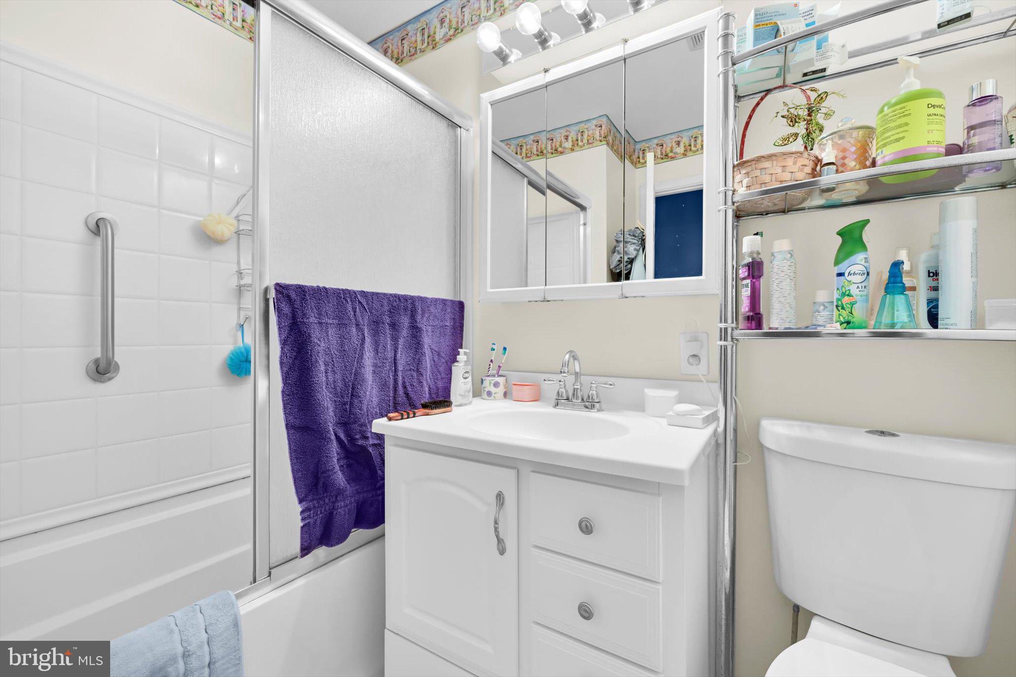 CHARMING DALE - Residential
