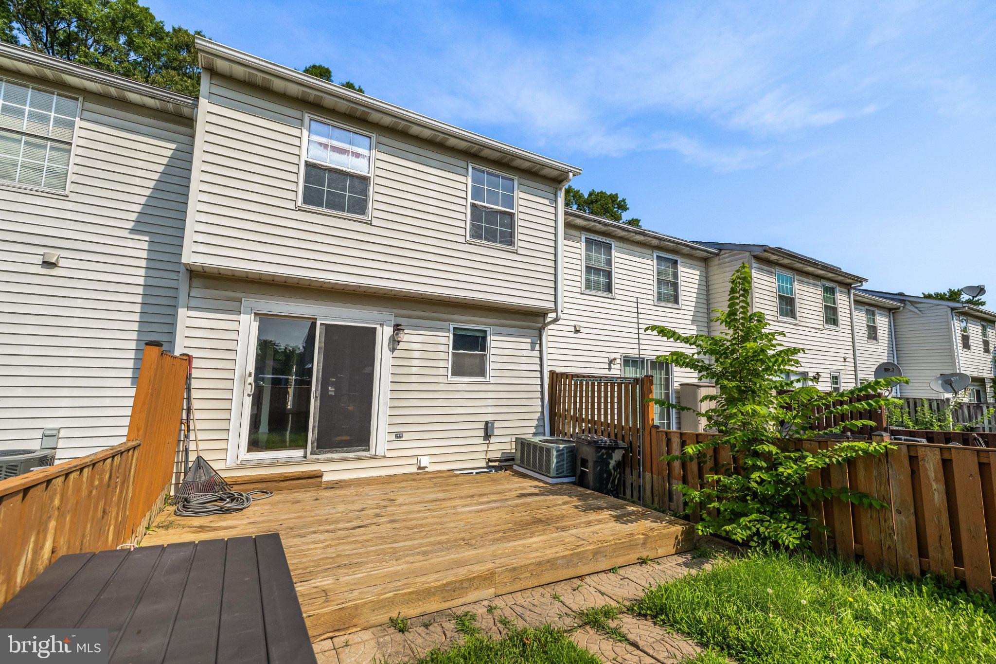 MARINE OAKS VILLAGE - Residential