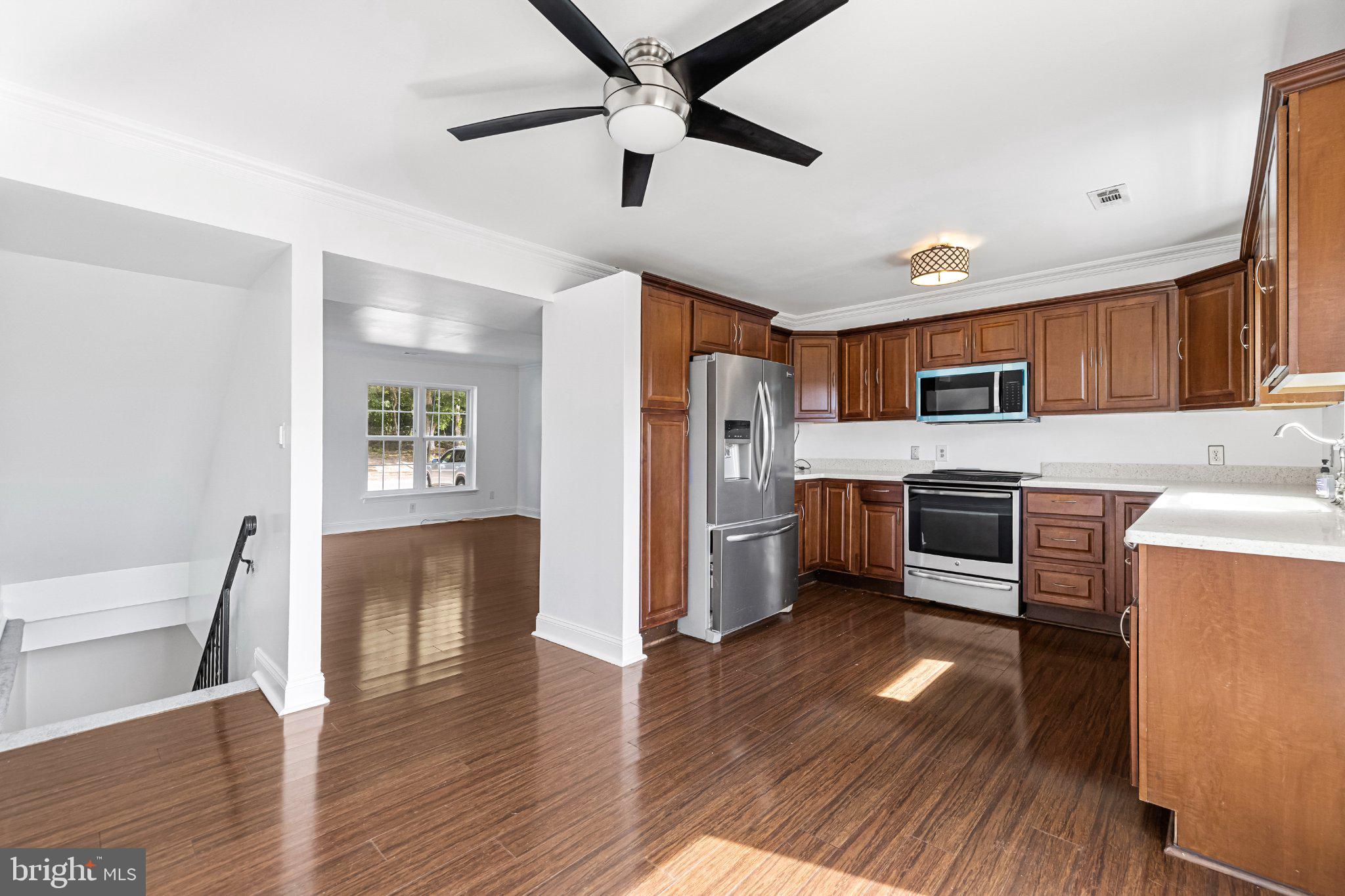 MARINE OAKS VILLAGE - Residential