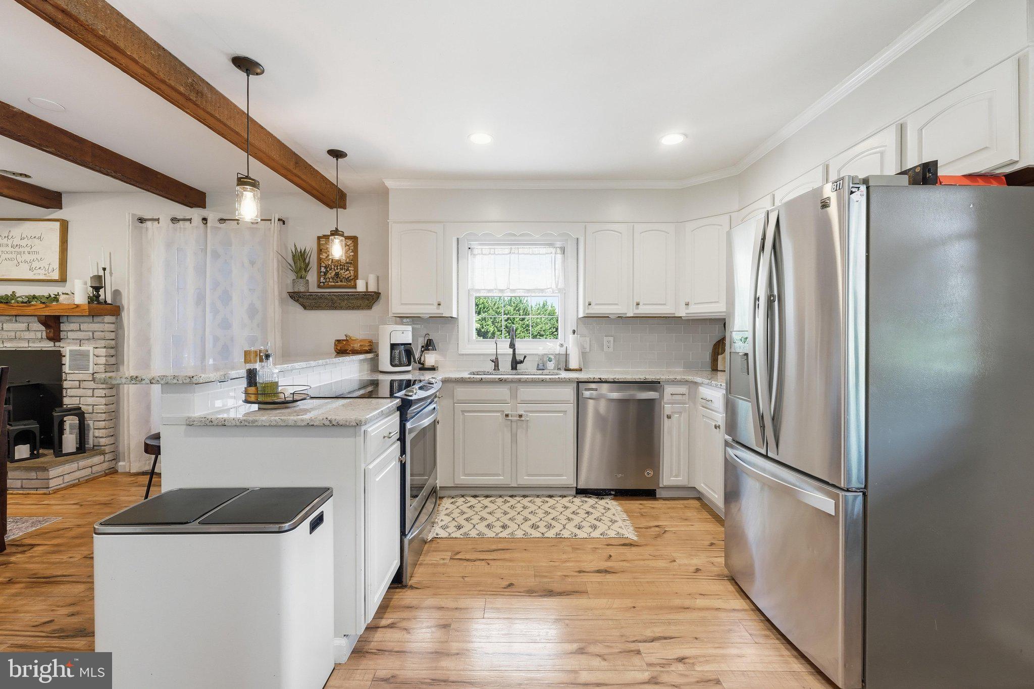 UTICA MILLS FARMETTES - Residential