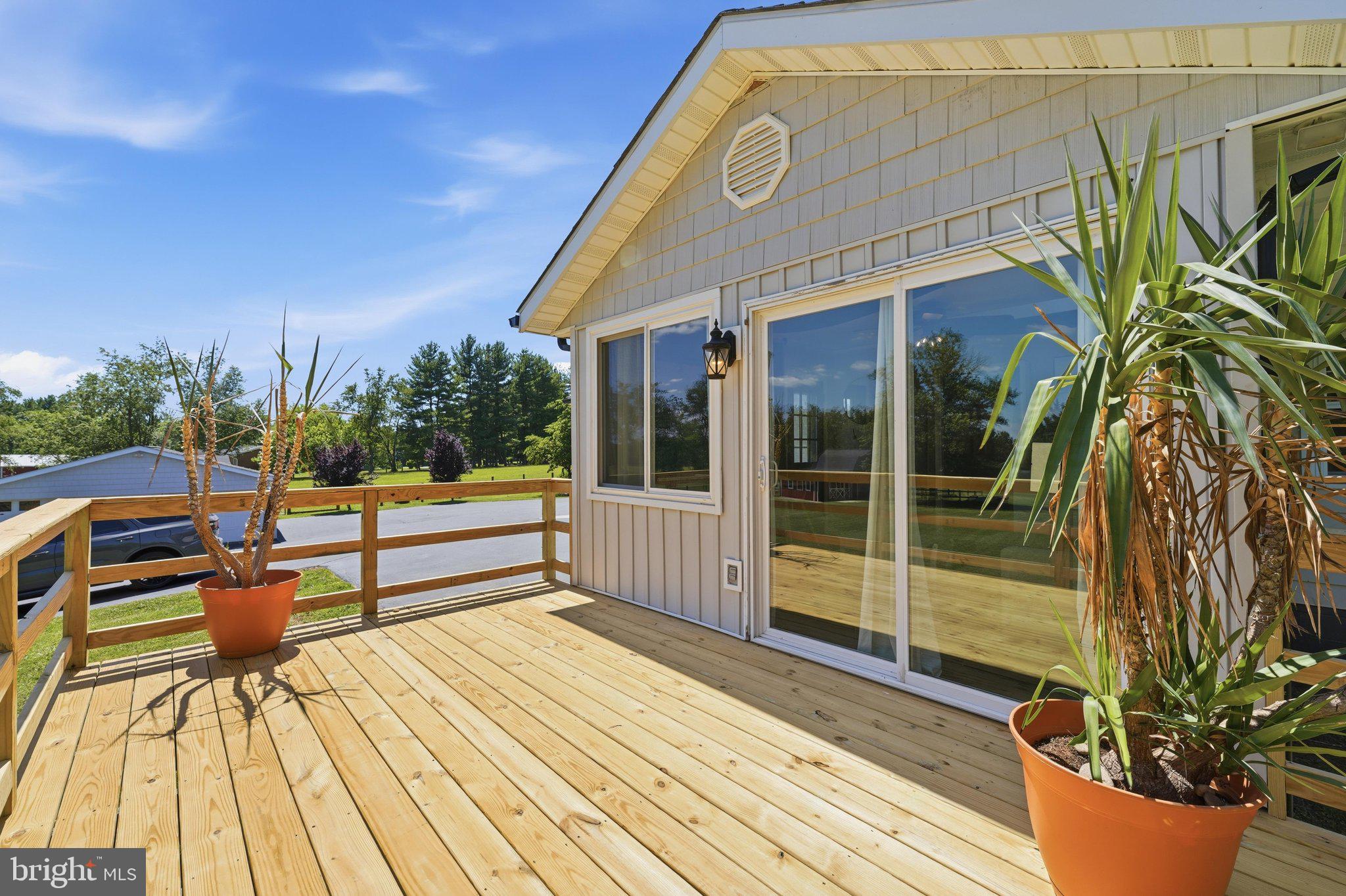 UTICA MILLS FARMETTES - Residential
