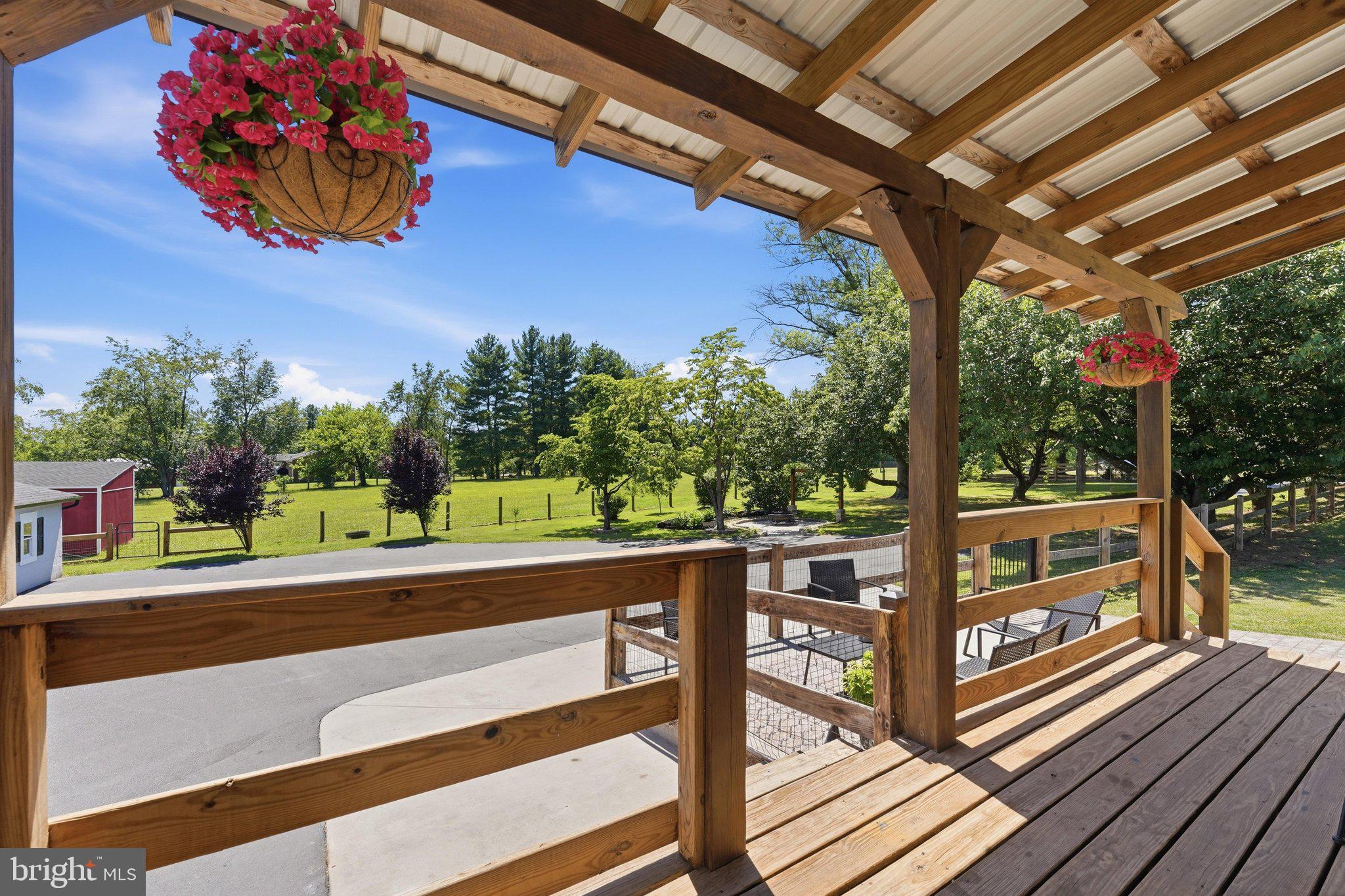 UTICA MILLS FARMETTES - Residential