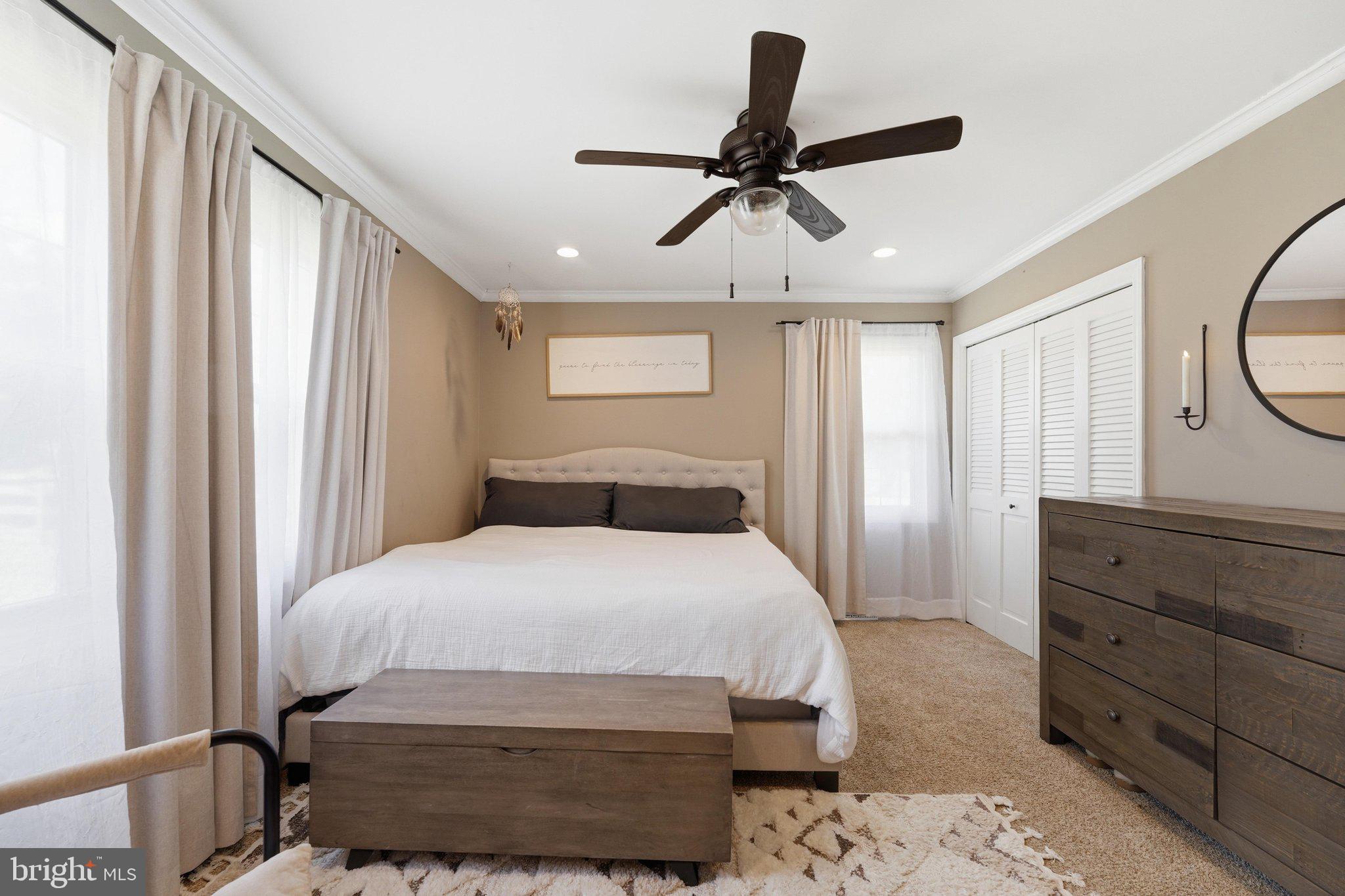 UTICA MILLS FARMETTES - Residential