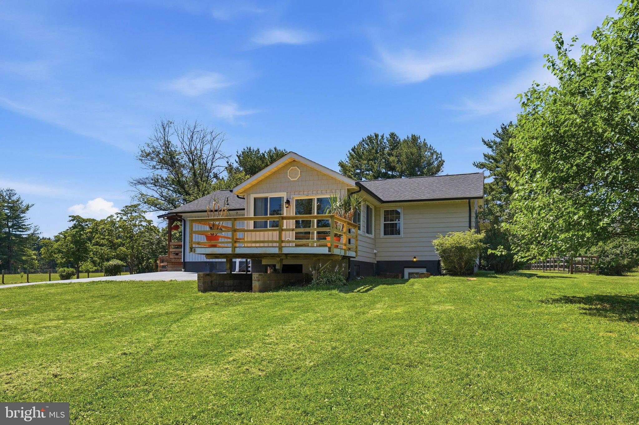 UTICA MILLS FARMETTES - Residential