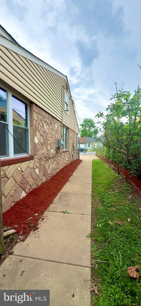PALMER PARK - Residential Lease