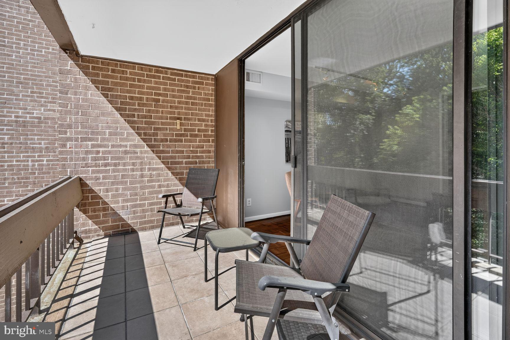 SUMNER VILLAGE - Residential