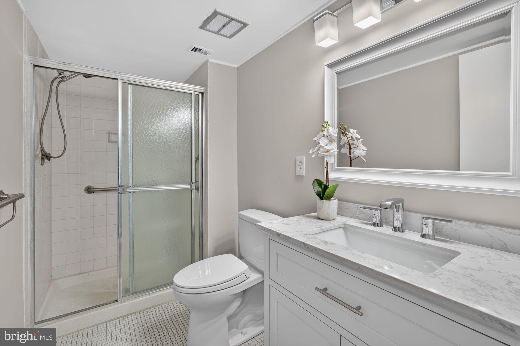 SUMNER VILLAGE - Residential