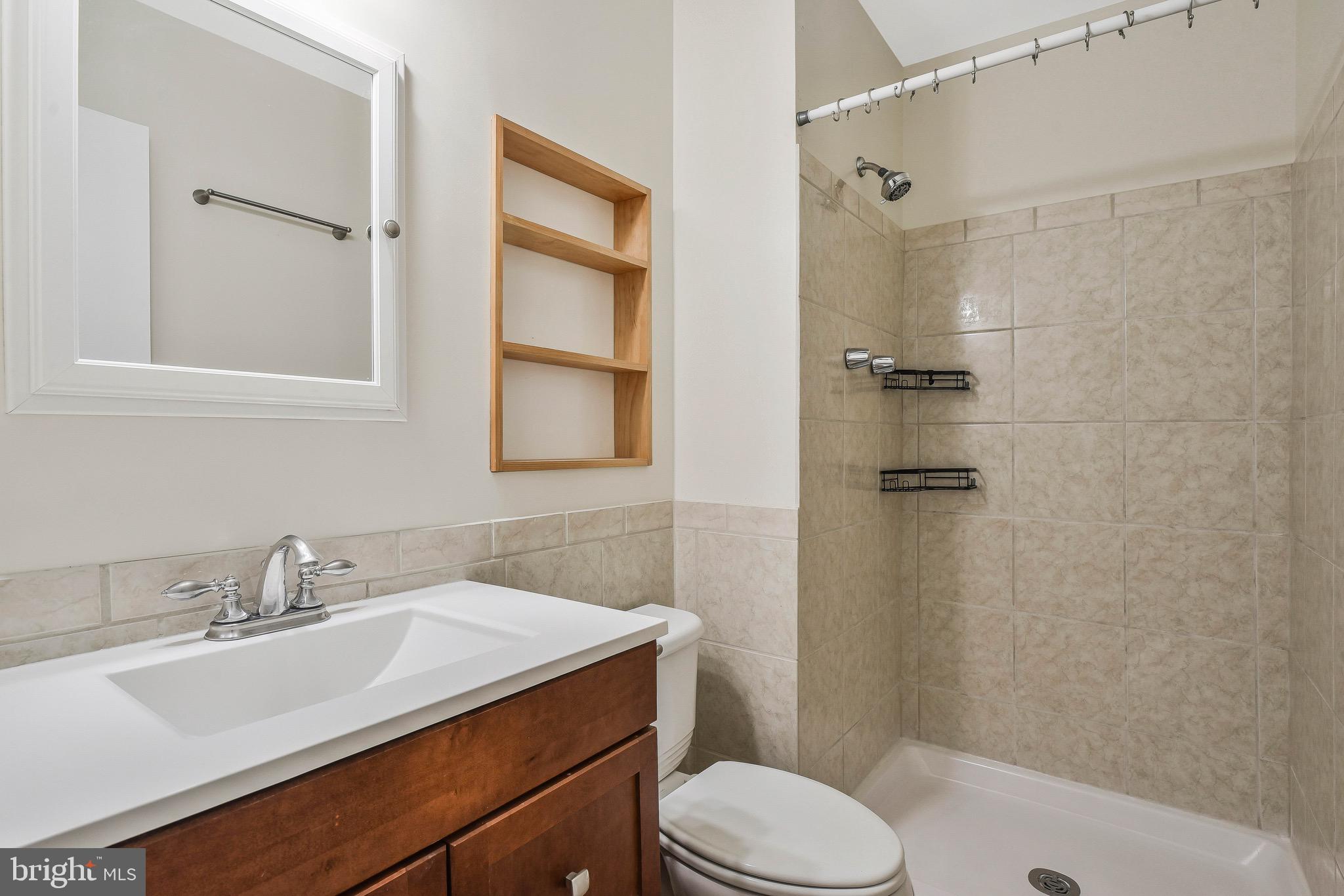 KEENE MILL WOODS - Residential
