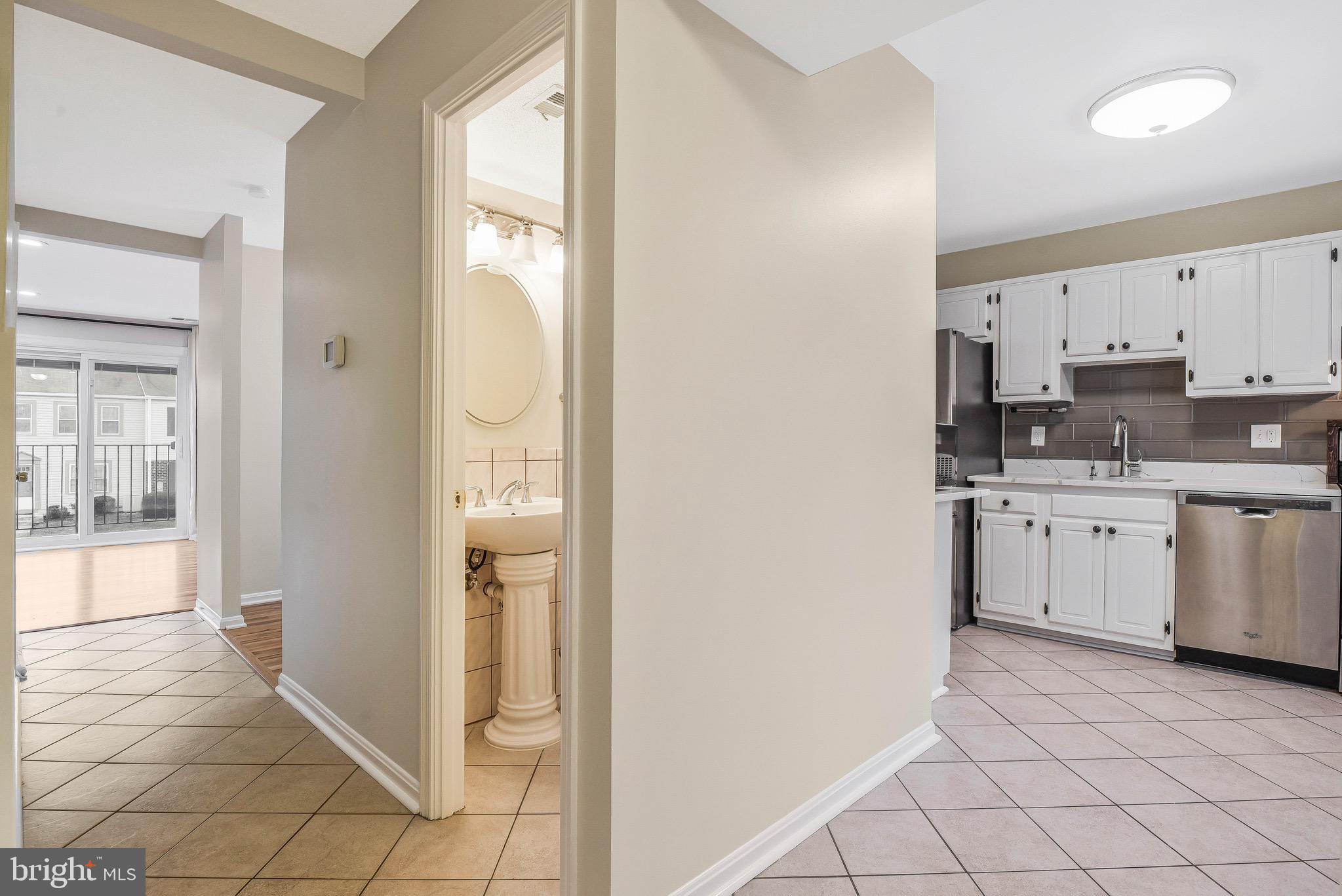 KEENE MILL WOODS - Residential