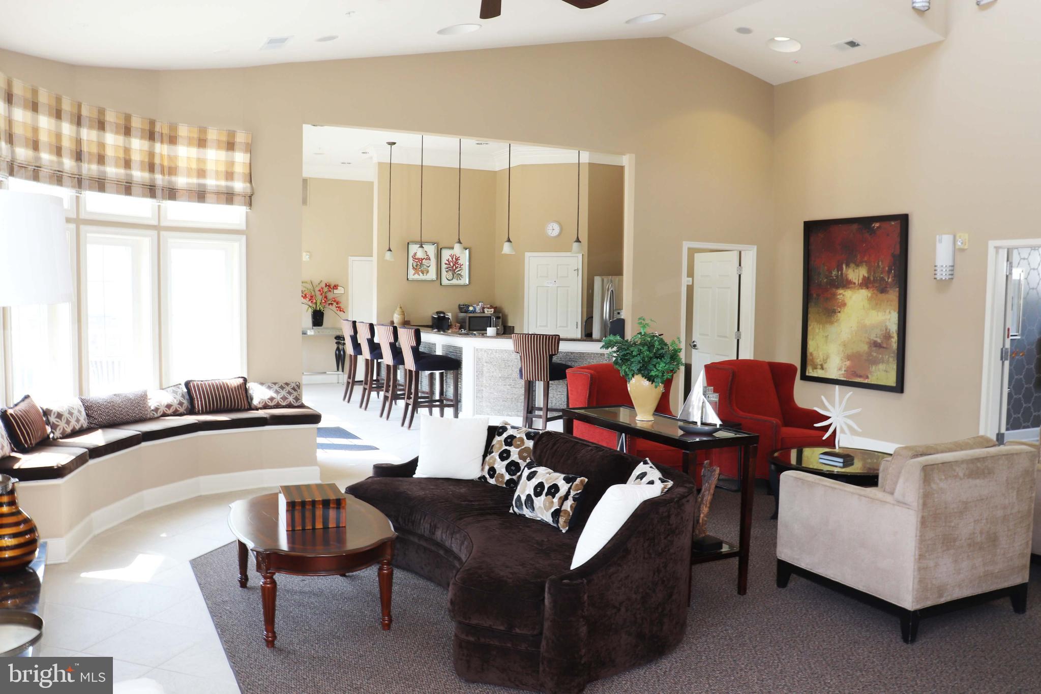 FOUR SEASONS ESTATES - Residential