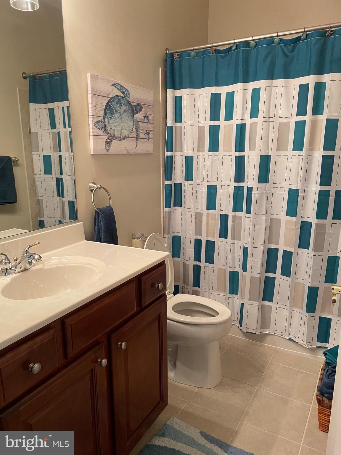 FOUR SEASONS ESTATES - Residential