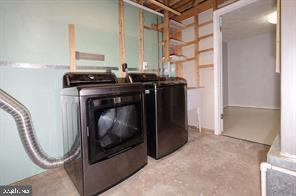 OLD BRIDGE ESTATES - Residential Lease