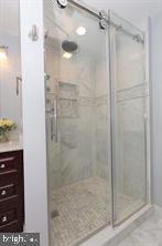 OLD BRIDGE ESTATES - Residential Lease