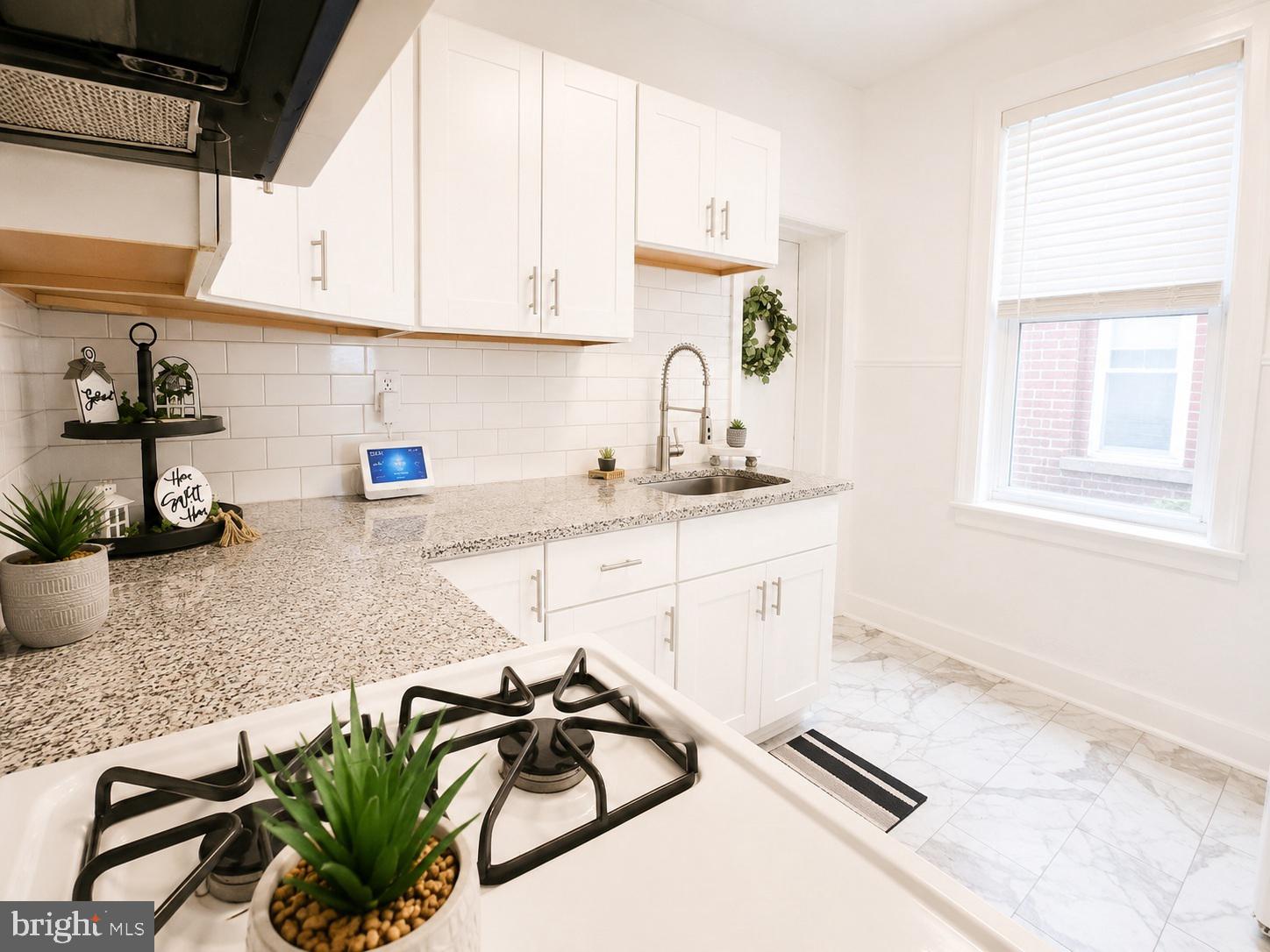 BRIDESBURG - Residential
