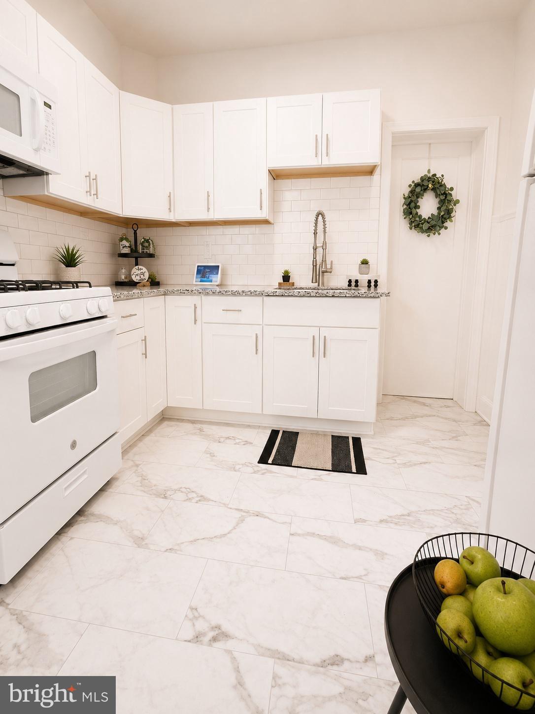 BRIDESBURG - Residential