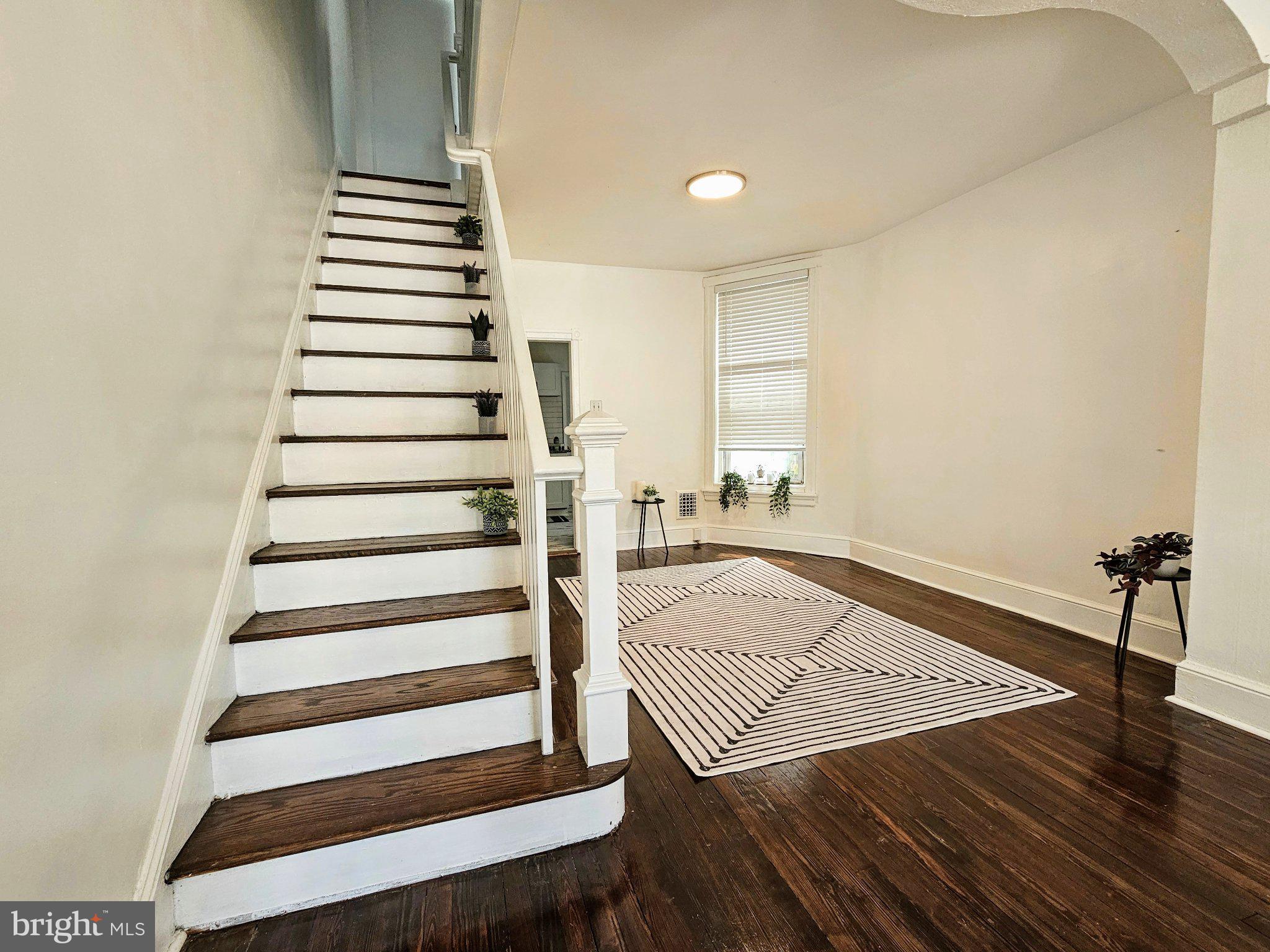 BRIDESBURG - Residential