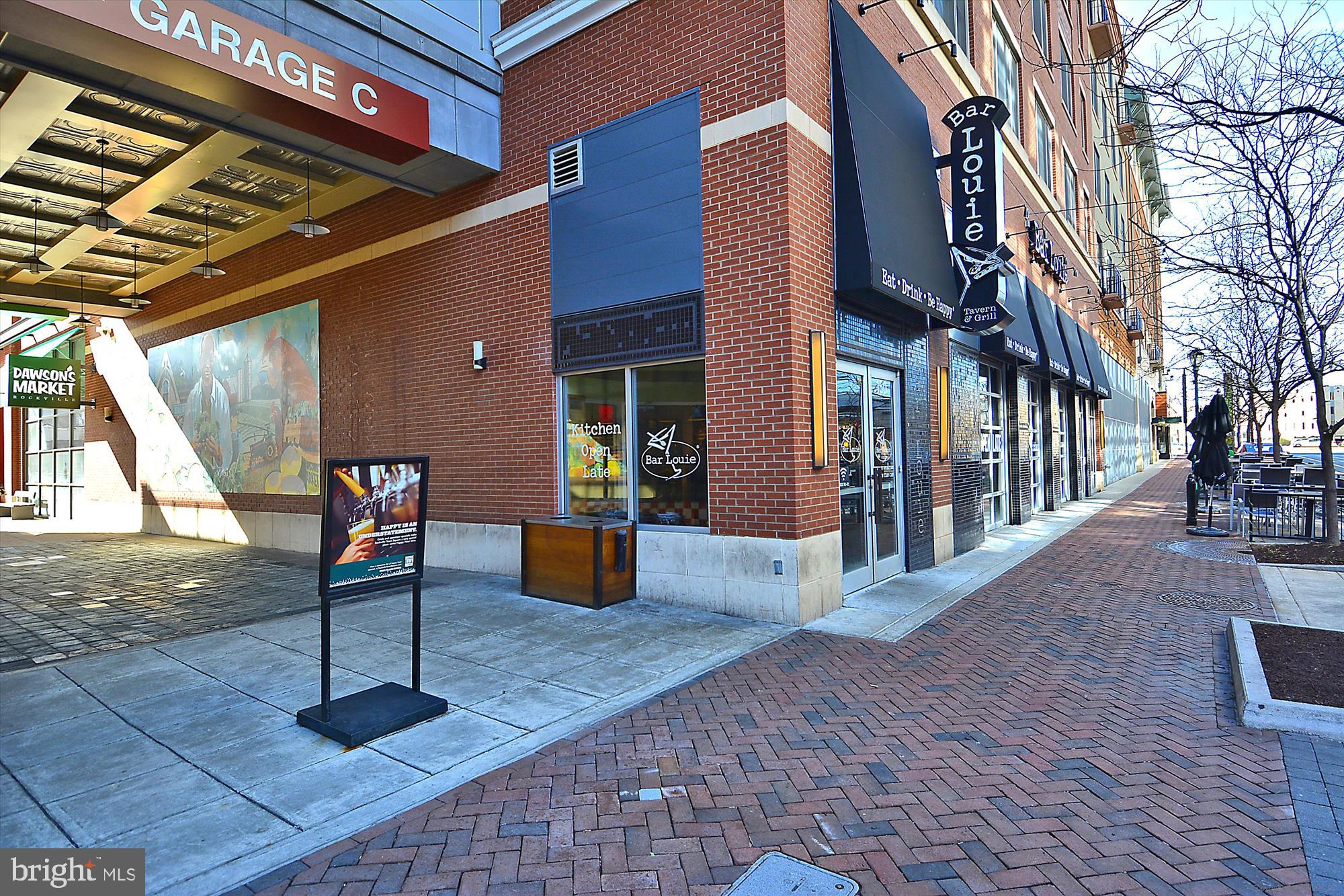 PT ROCKVILLE TWN RES 1 - Residential Lease