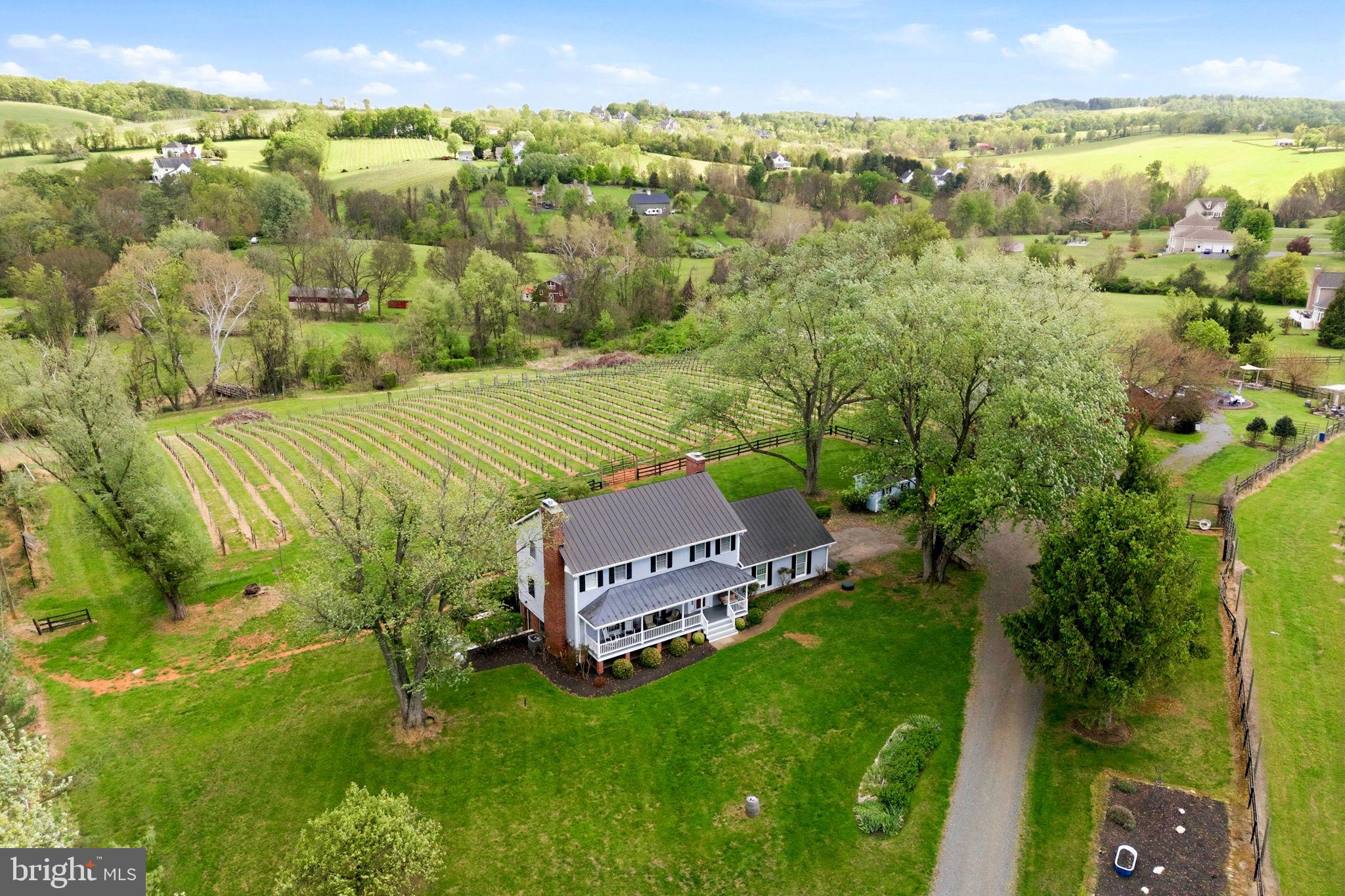 WATERFORD - Farm