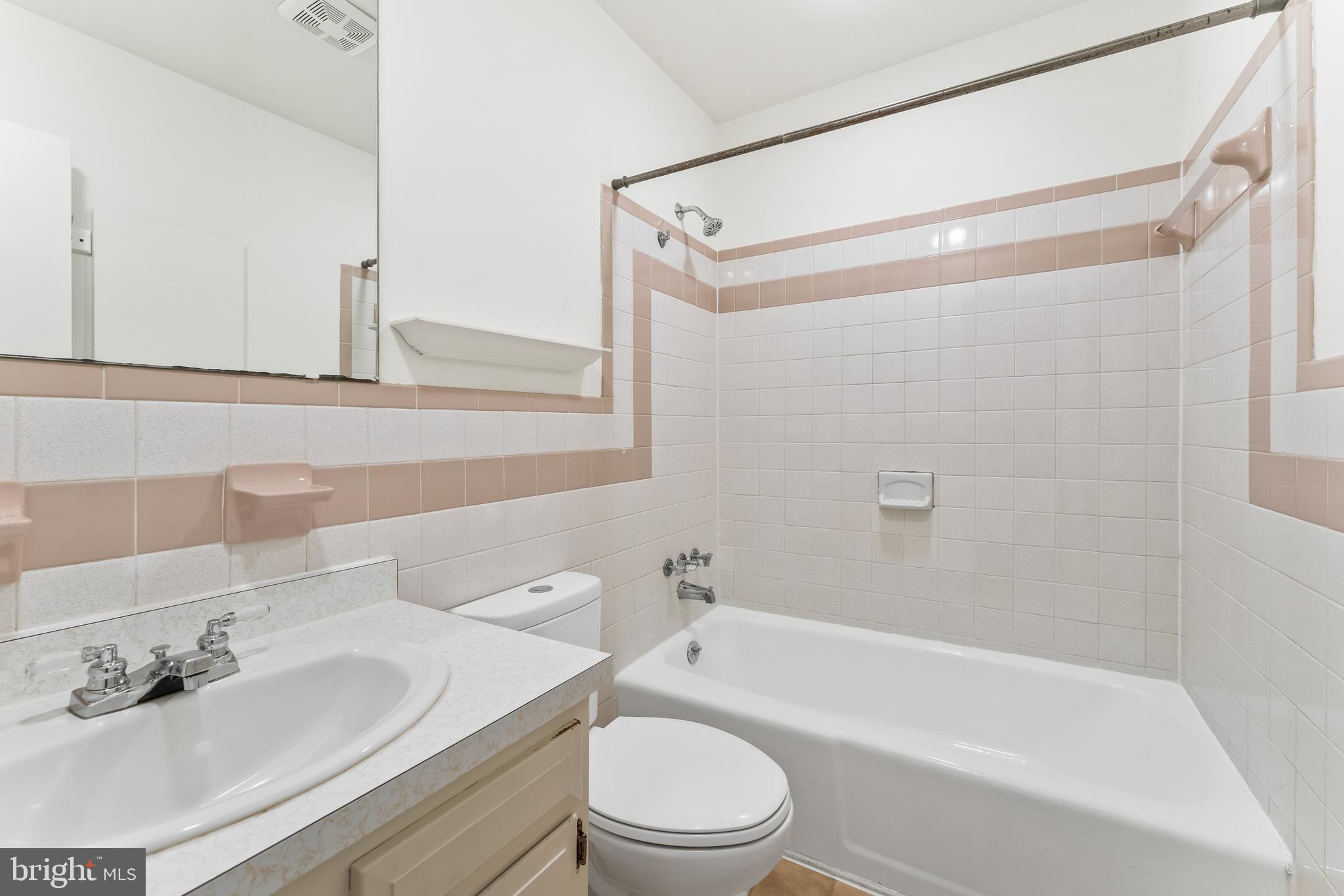 BERKELEY VILLAGE - Residential Lease