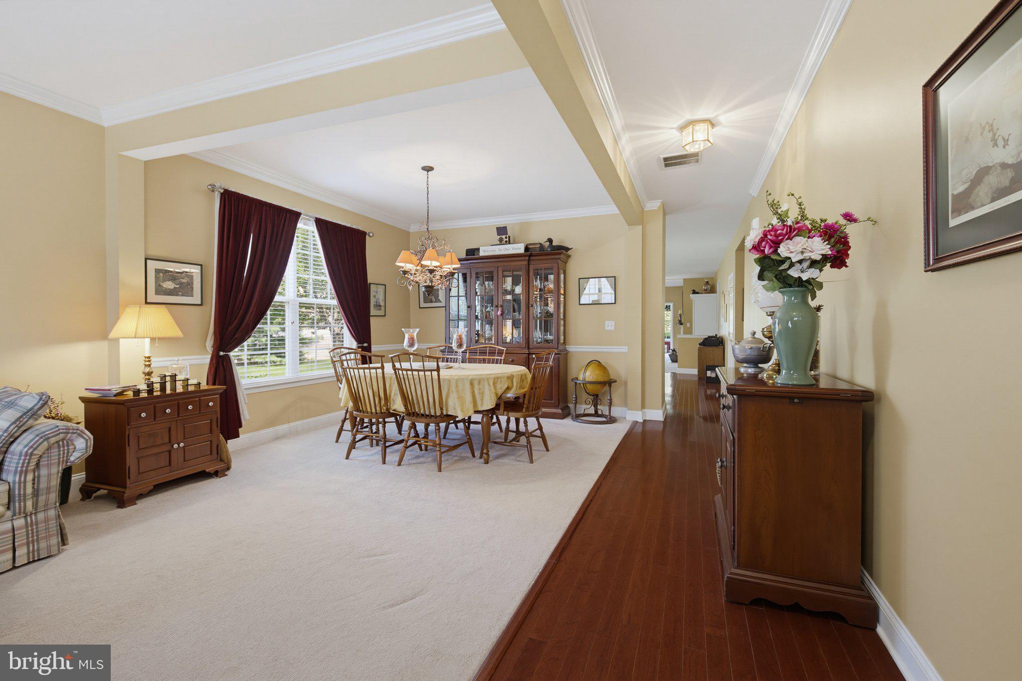 FOUR SEASONS AT ELM TREE - Residential