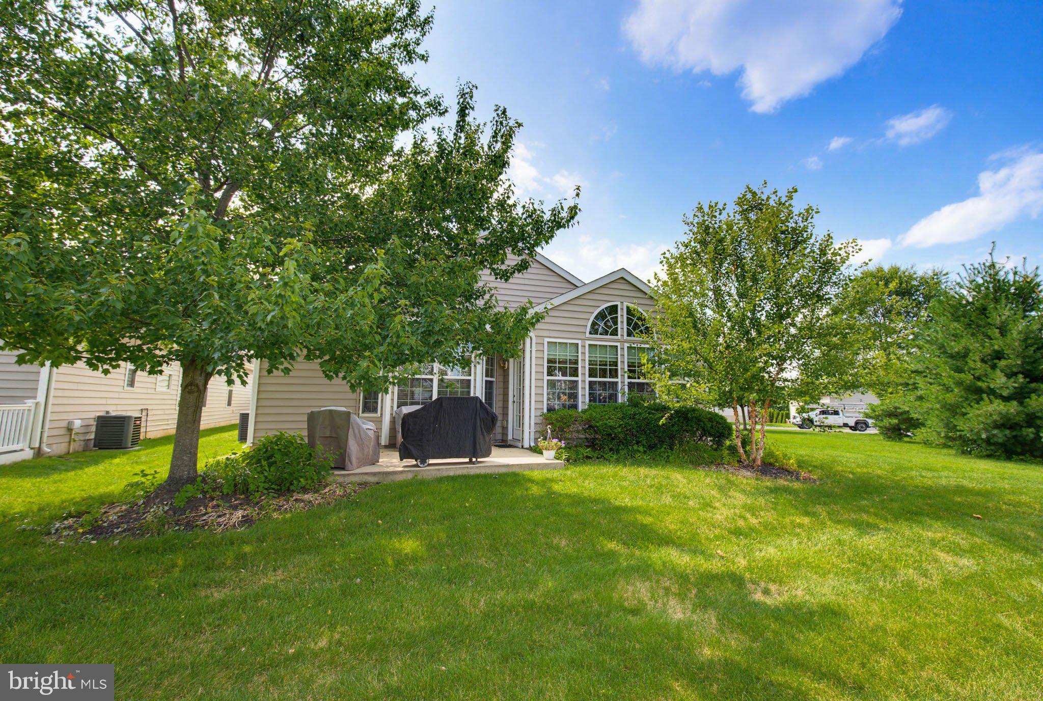 FOUR SEASONS AT ELM TREE - Residential