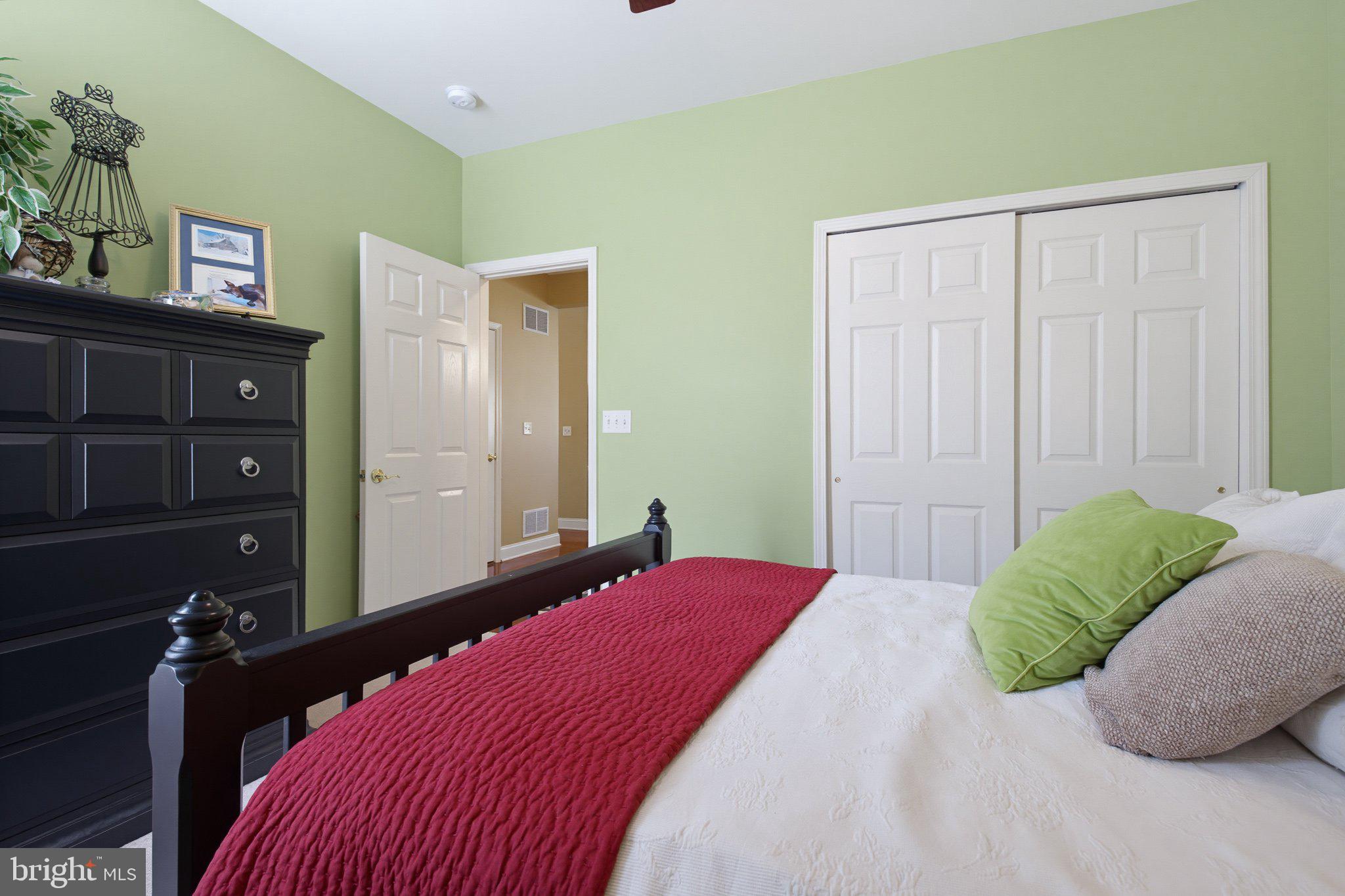 FOUR SEASONS AT ELM TREE - Residential