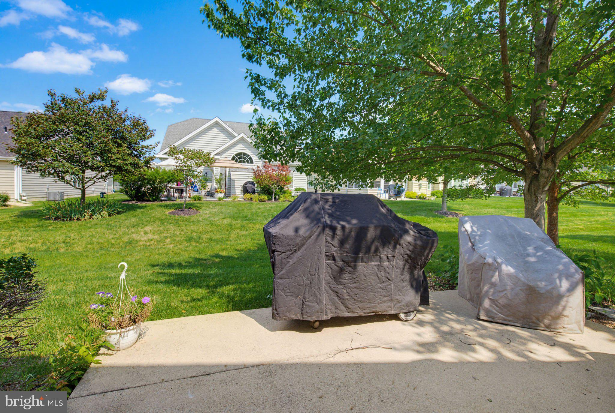 FOUR SEASONS AT ELM TREE - Residential