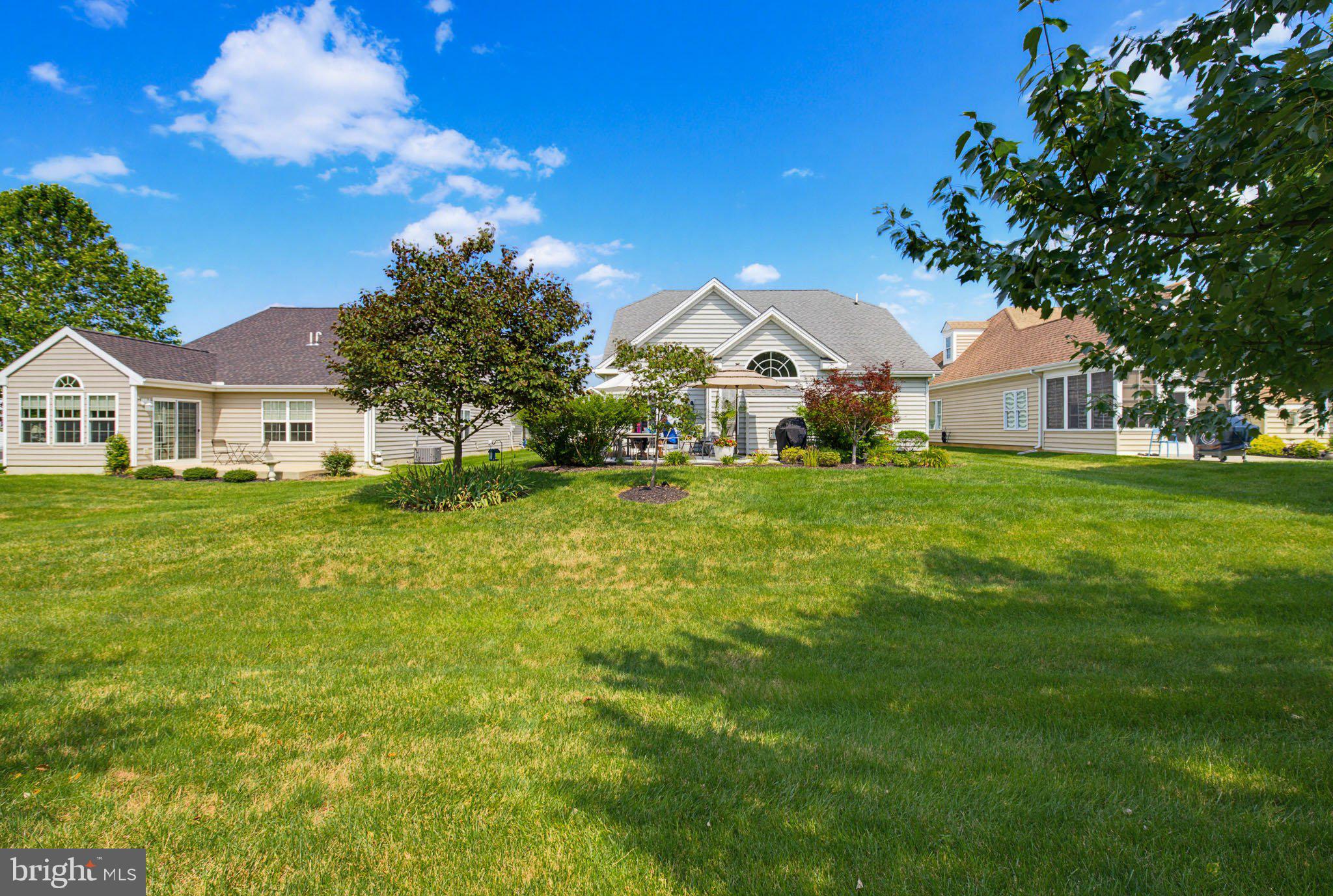 FOUR SEASONS AT ELM TREE - Residential
