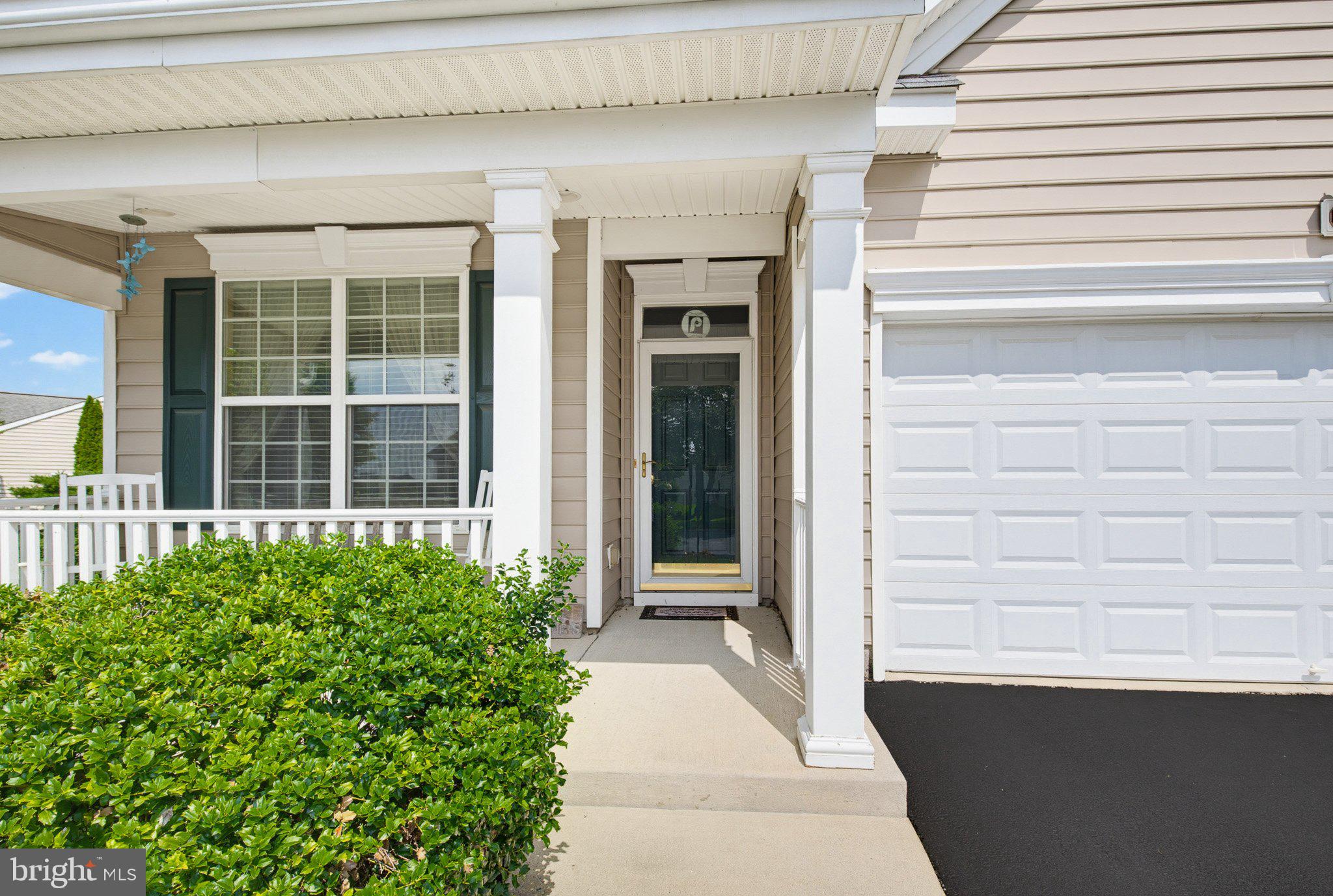 FOUR SEASONS AT ELM TREE - Residential
