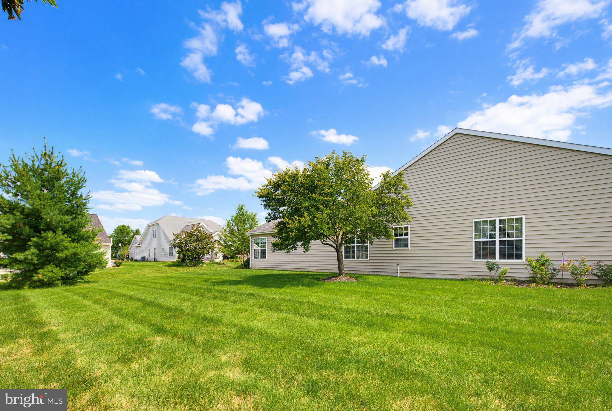 FOUR SEASONS AT ELM TREE - Residential