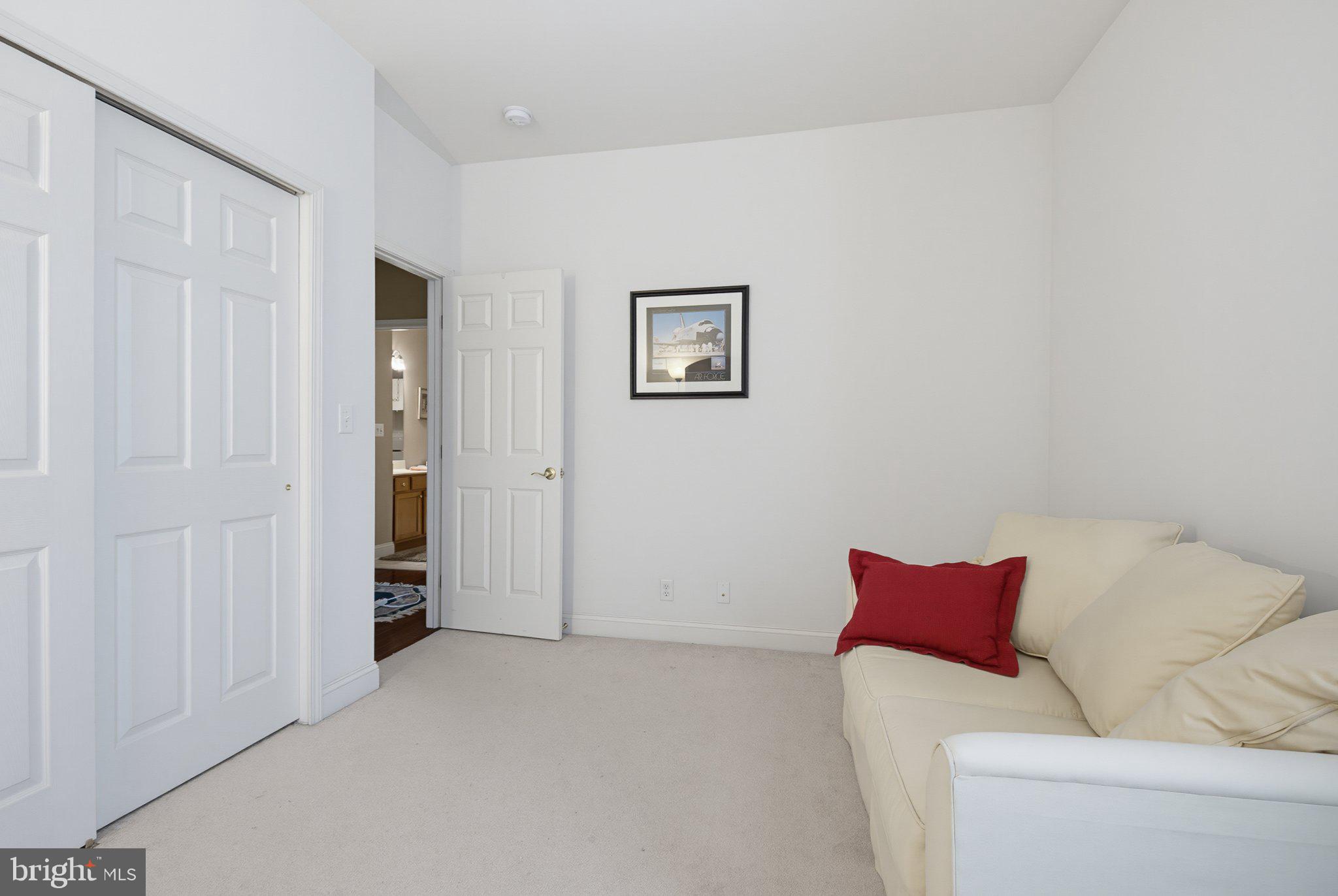 FOUR SEASONS AT ELM TREE - Residential