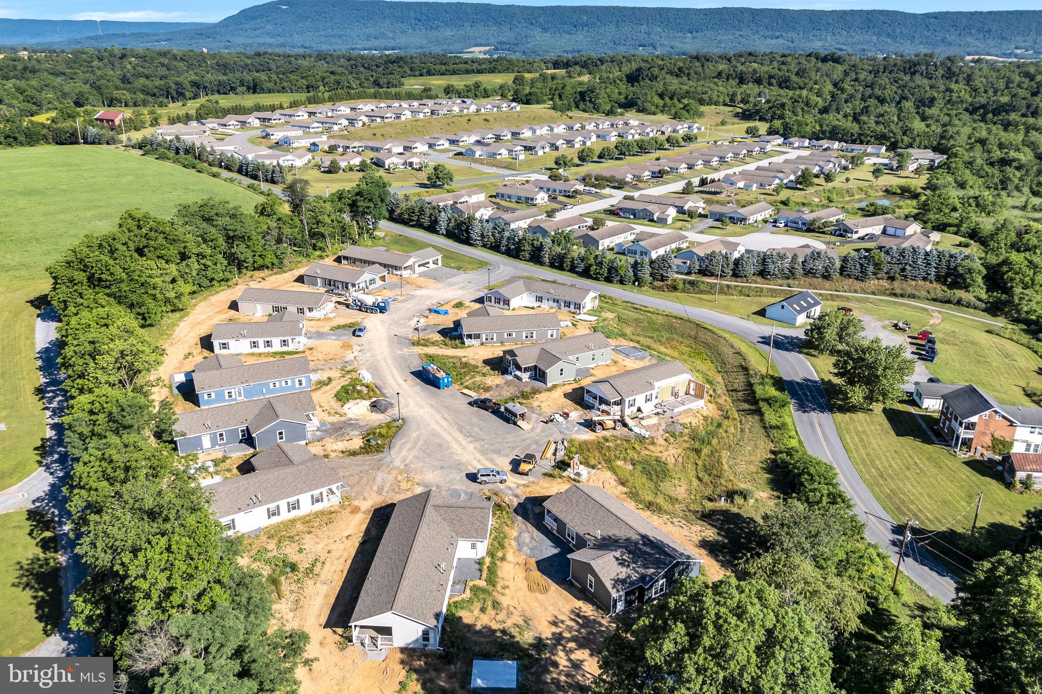 CREEK VIEW 55+ COMMUNITY - Residential